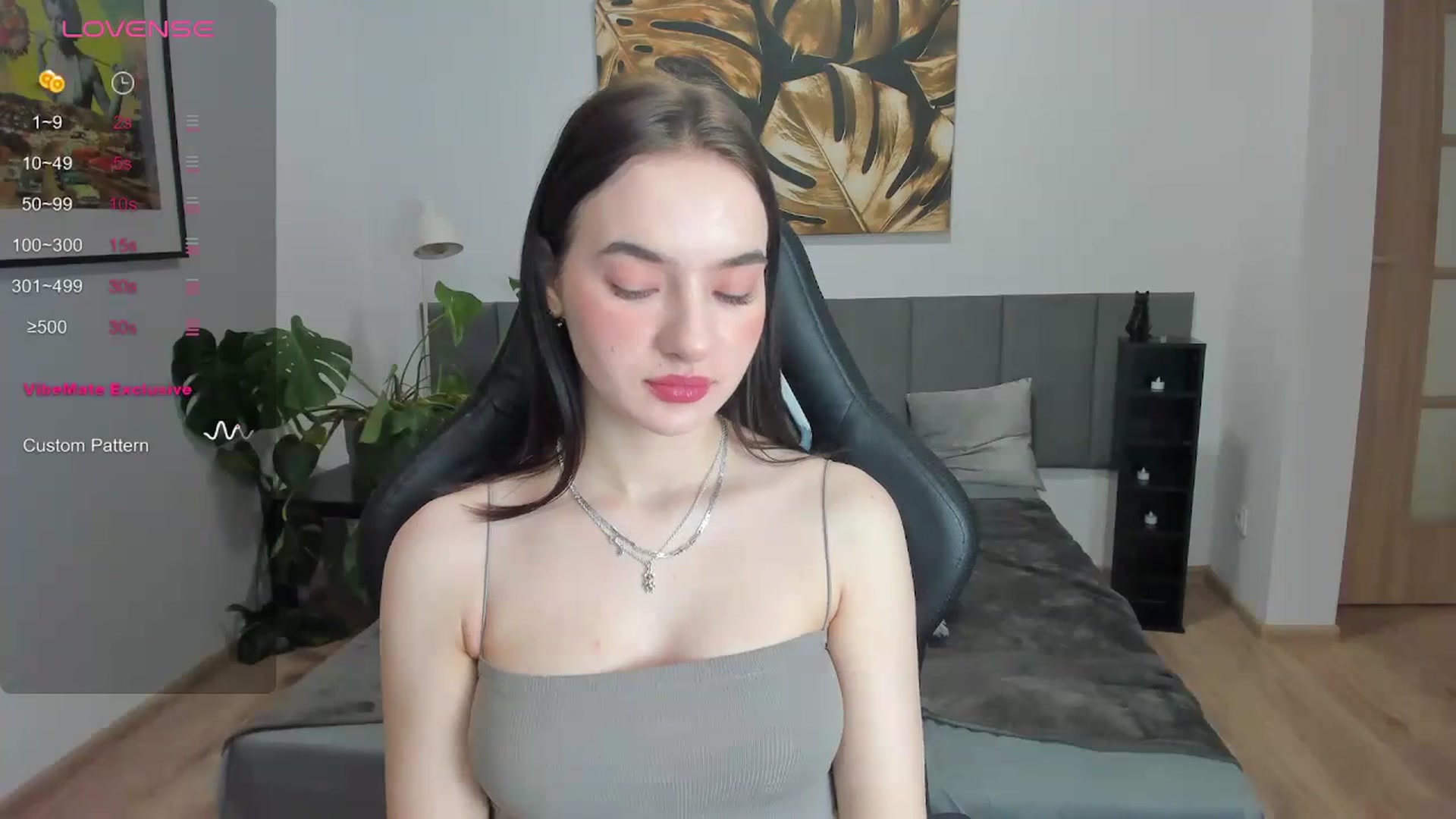 Gallery image thumbnail from Papaya's myfreecams stream on, 12/15/2023, 14:39 image 8 of 20