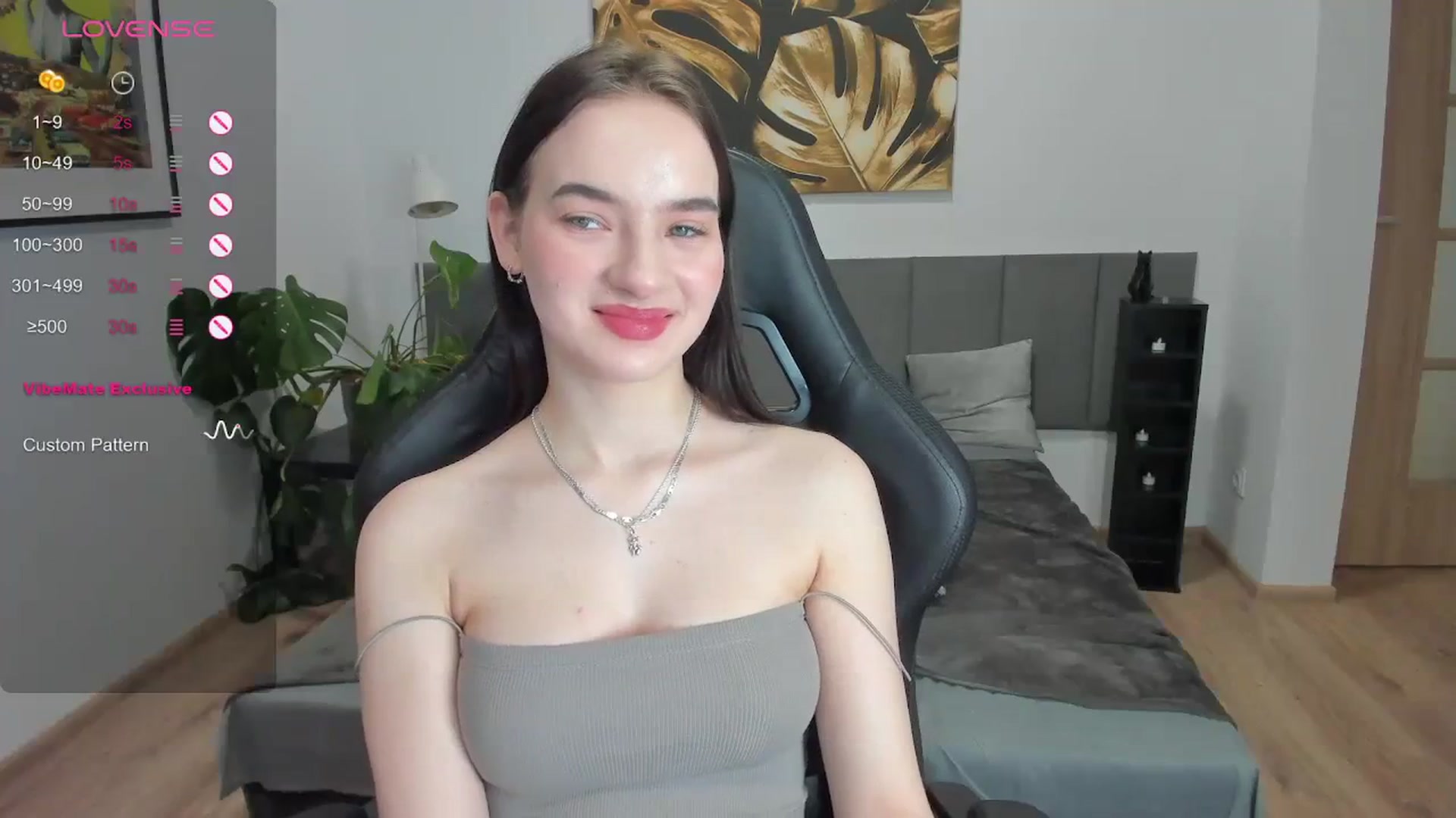 Gallery image thumbnail from Papaya's myfreecams stream on, 12/15/2023, 16:28 image 4 of 20