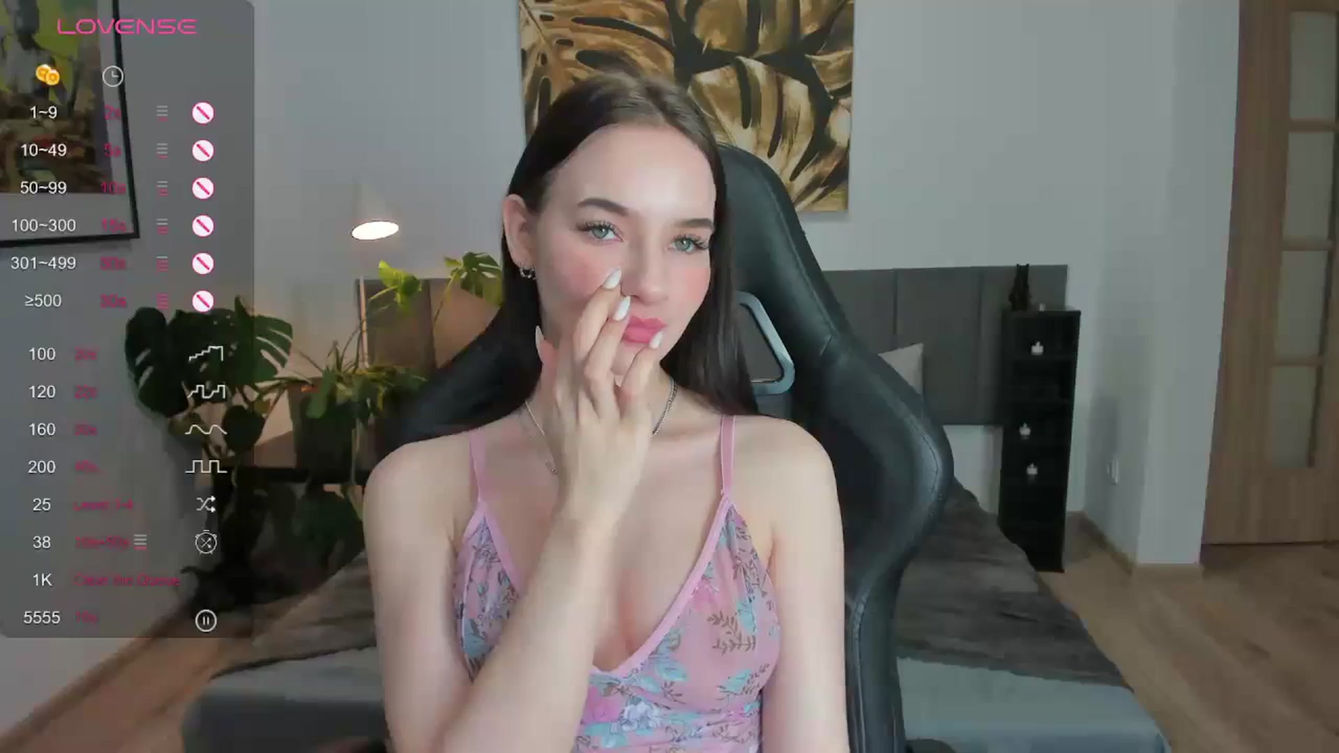 Gallery image thumbnail from Papaya's myfreecams stream on, 12/17/2023, 18:43 image 10 of 20
