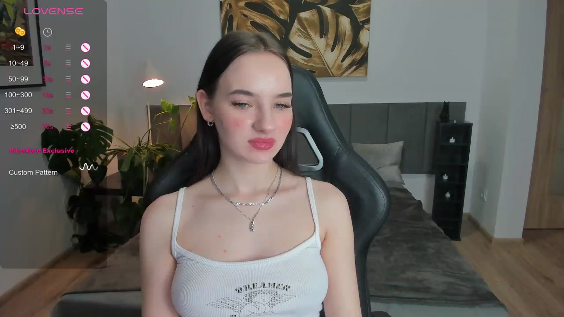 Gallery image thumbnail from Papaya's myfreecams stream on, 12/20/2023, 19:05 image 4 of 20