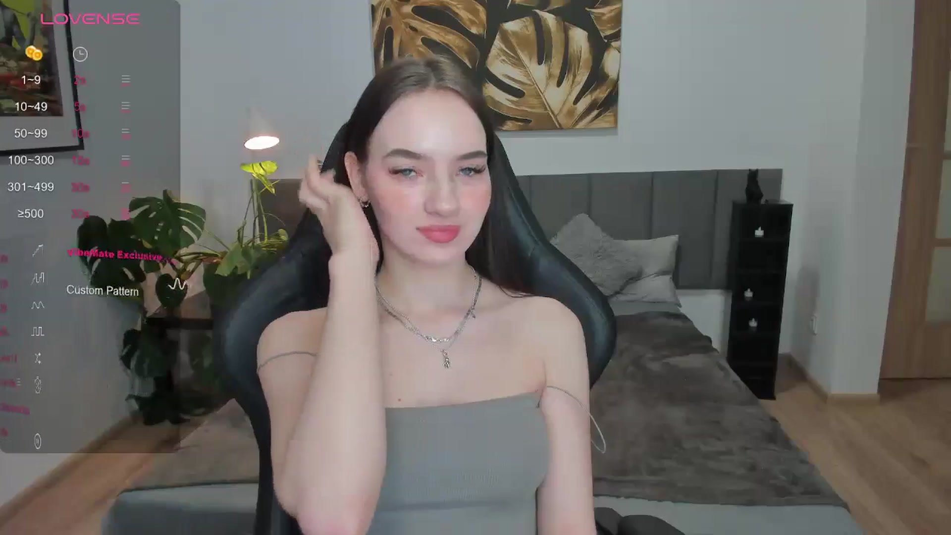 Gallery image thumbnail from Papaya's myfreecams stream on, 12/21/2023, 17:24 image 8 of 20
