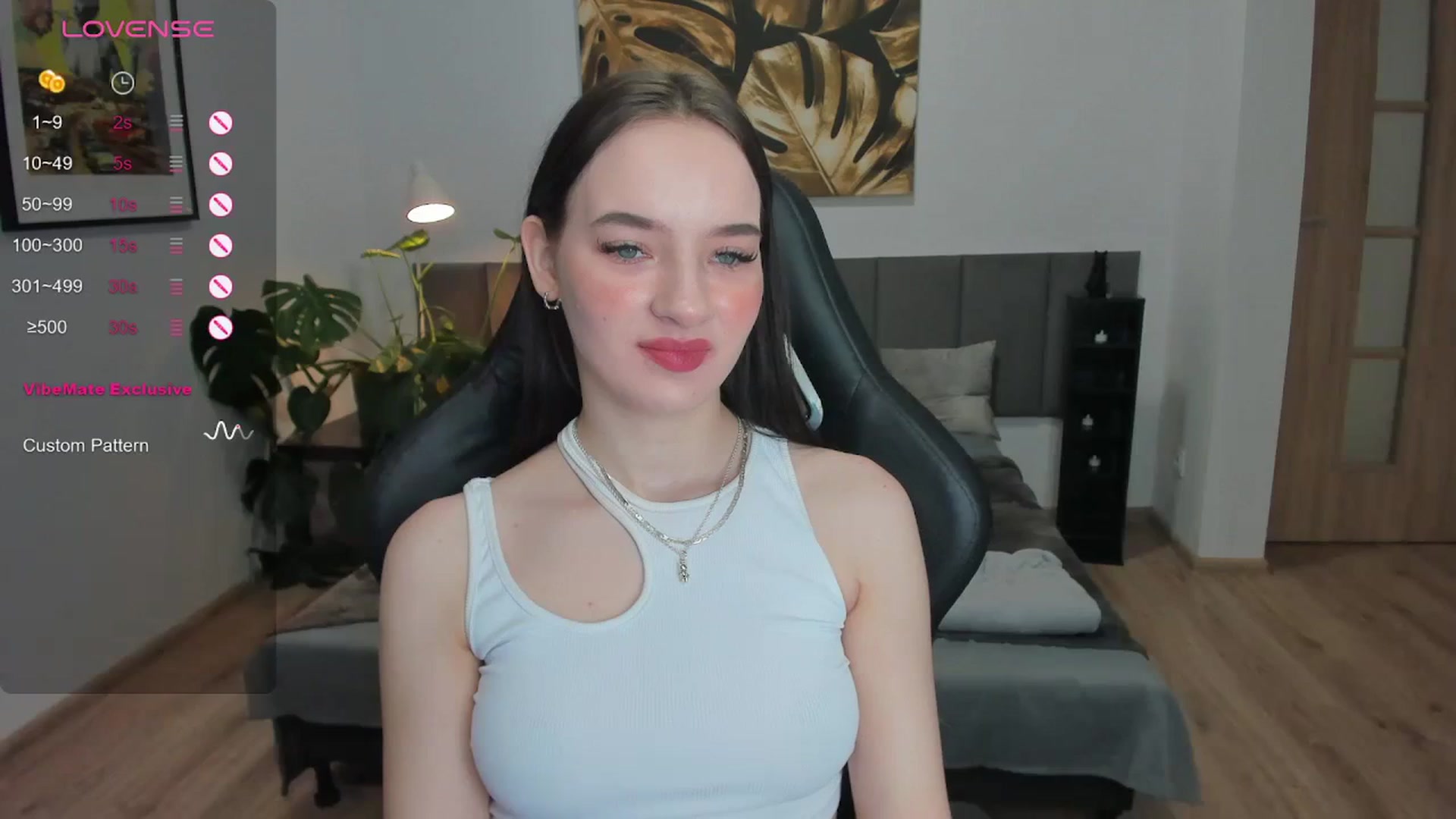 Gallery image thumbnail from Papaya's myfreecams stream on, 12/22/2023, 13:57 image 14 of 20
