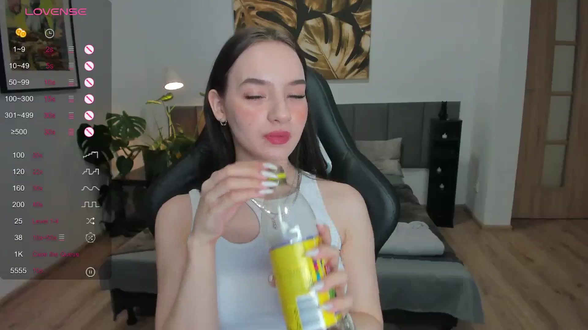 Gallery image thumbnail from Papaya's myfreecams stream on, 12/22/2023, 13:57 image 15 of 20