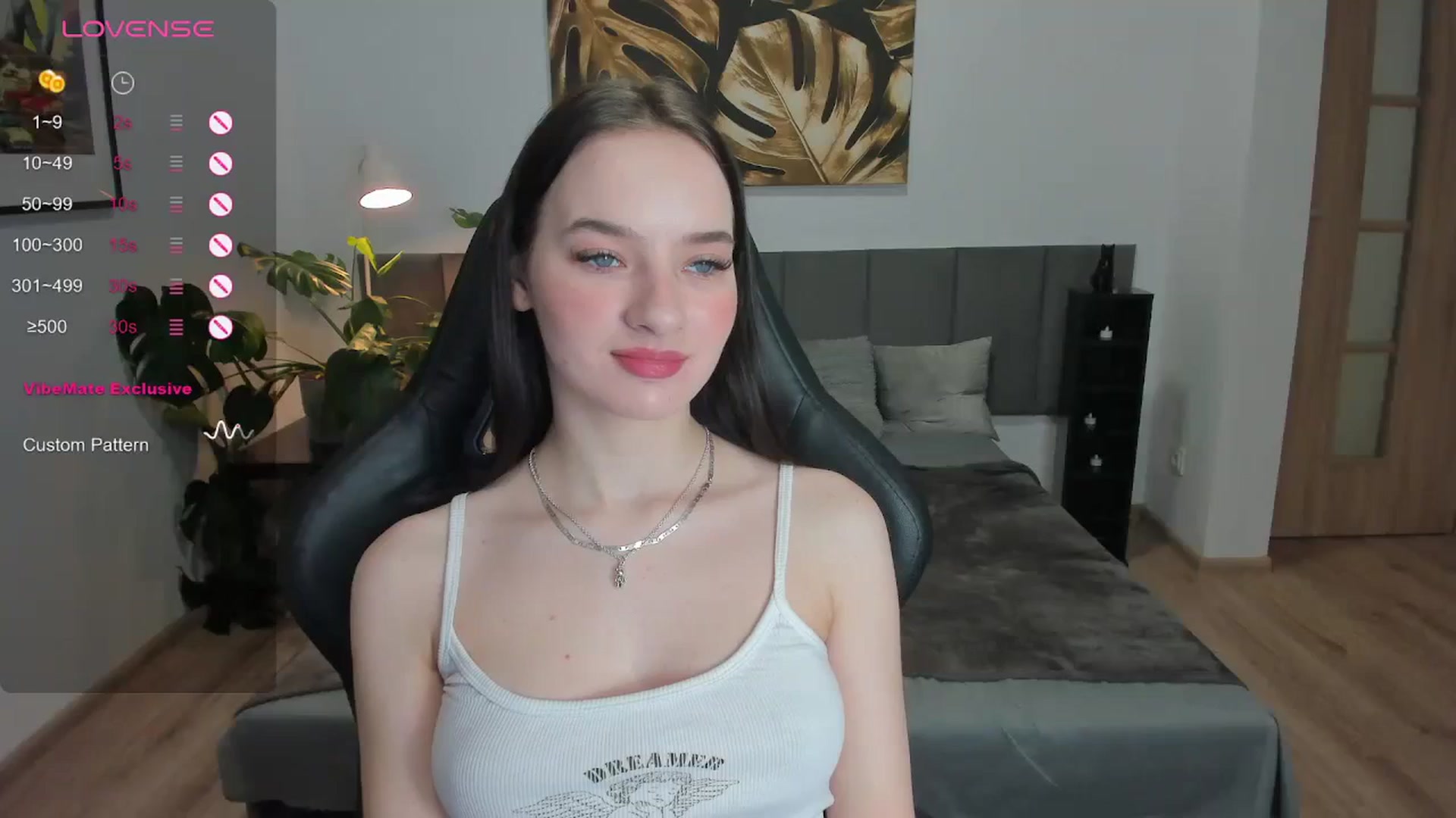 Gallery image thumbnail from Papaya's myfreecams stream on, 12/24/2023, 14:48 image 18 of 20