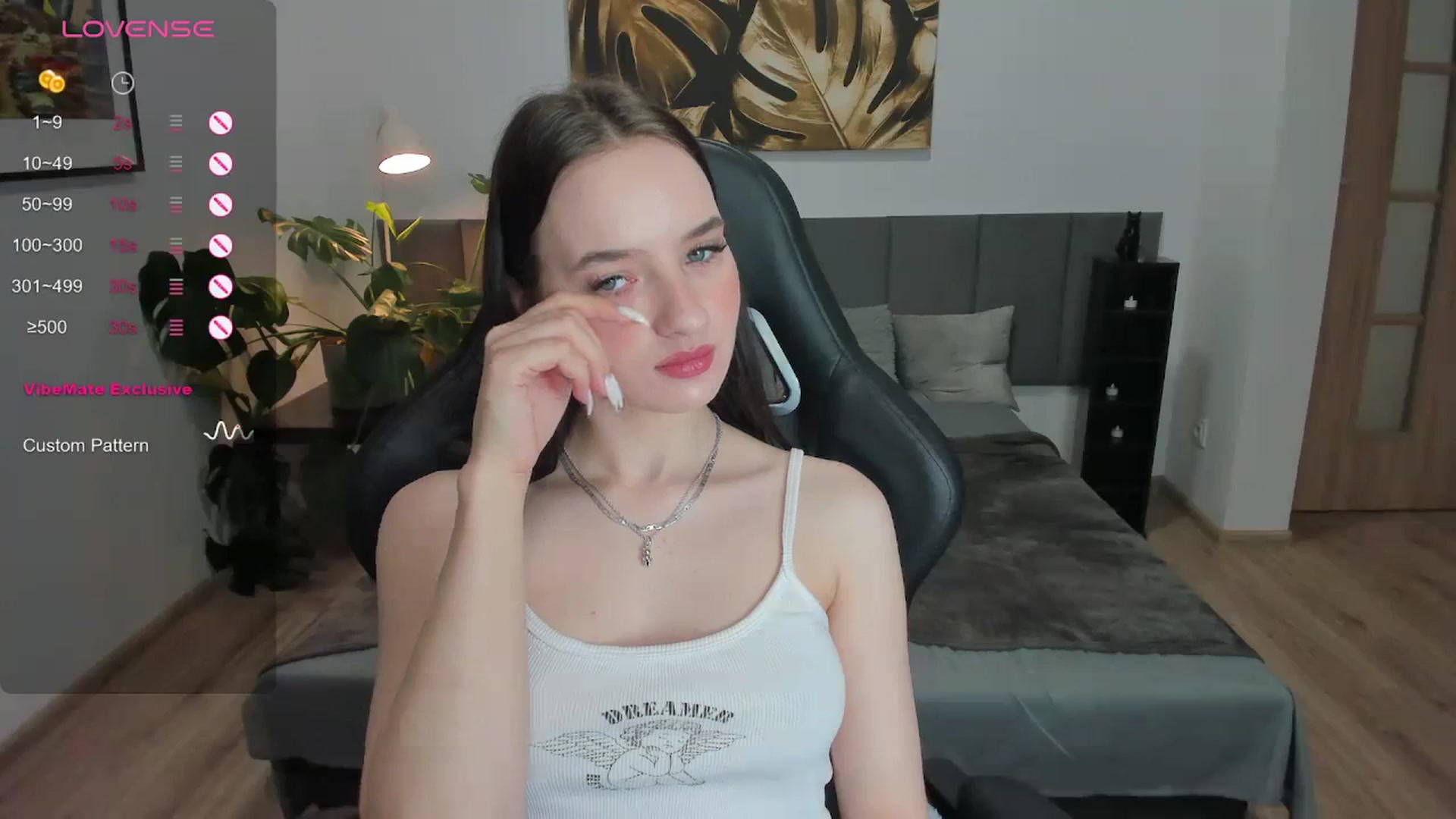 Gallery image thumbnail from Papaya's myfreecams stream on, 12/24/2023, 14:48 image 9 of 20