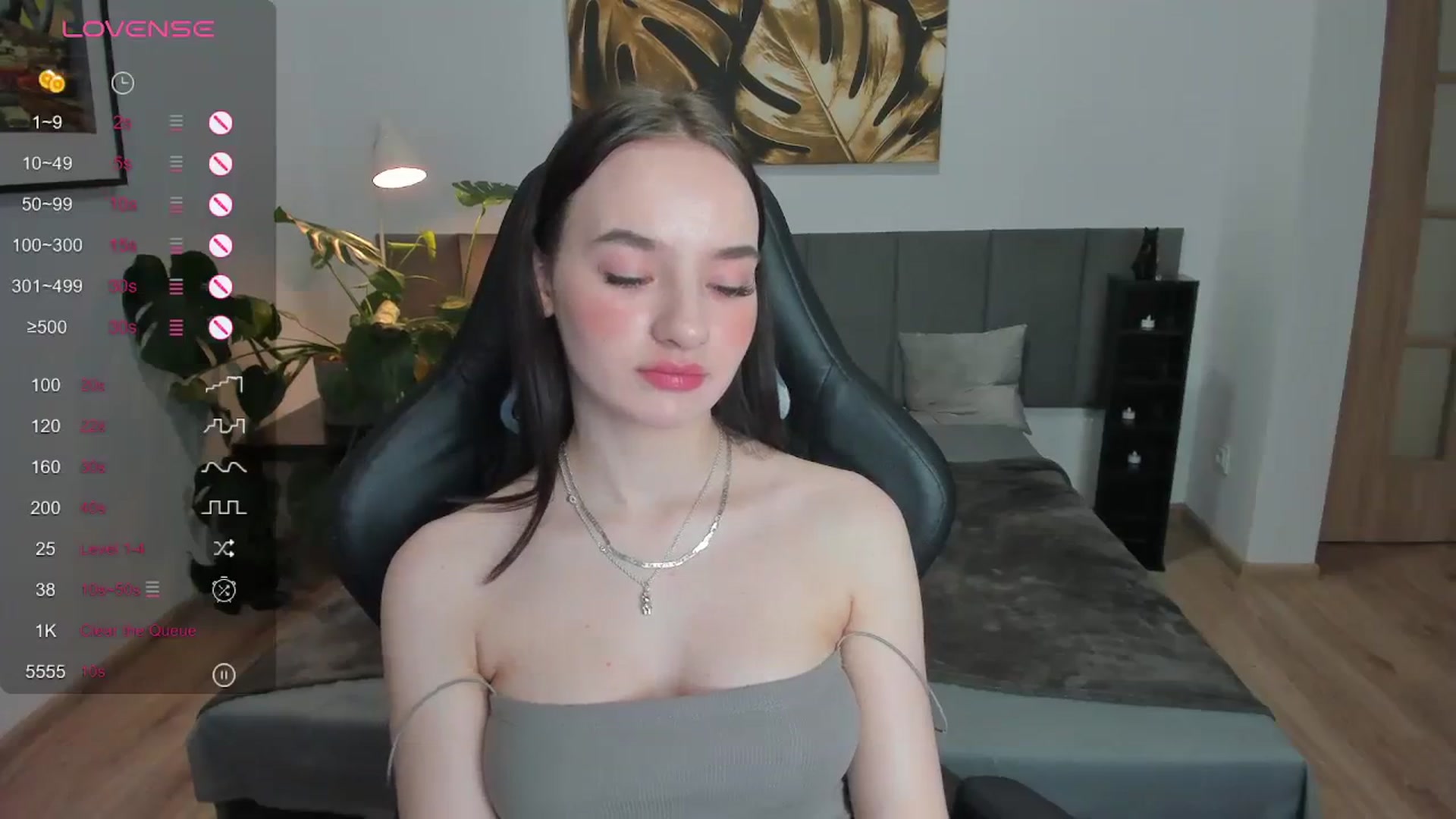 Gallery image thumbnail from Papaya's myfreecams stream on, 12/25/2023, 16:11 image 15 of 20