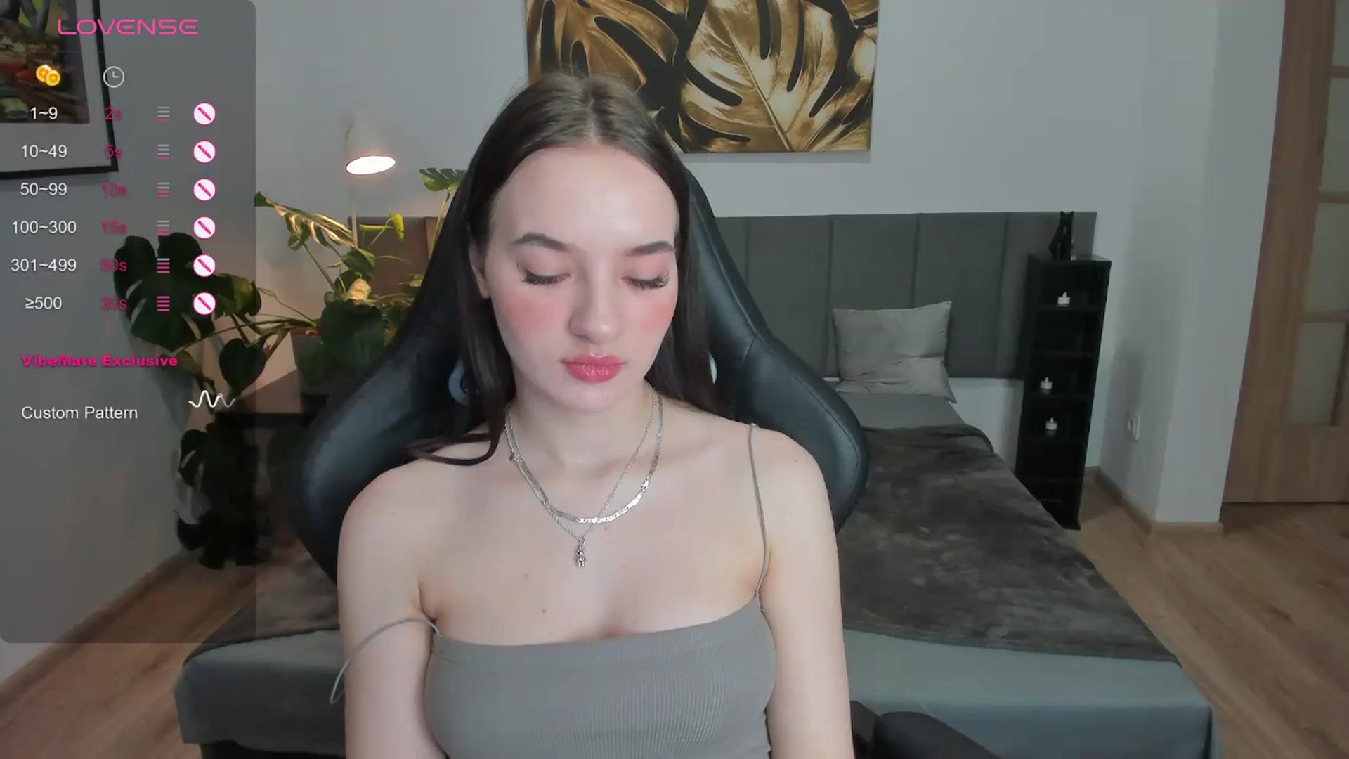 Gallery image thumbnail from Papaya's myfreecams stream on, 12/25/2023, 16:11 image 13 of 20