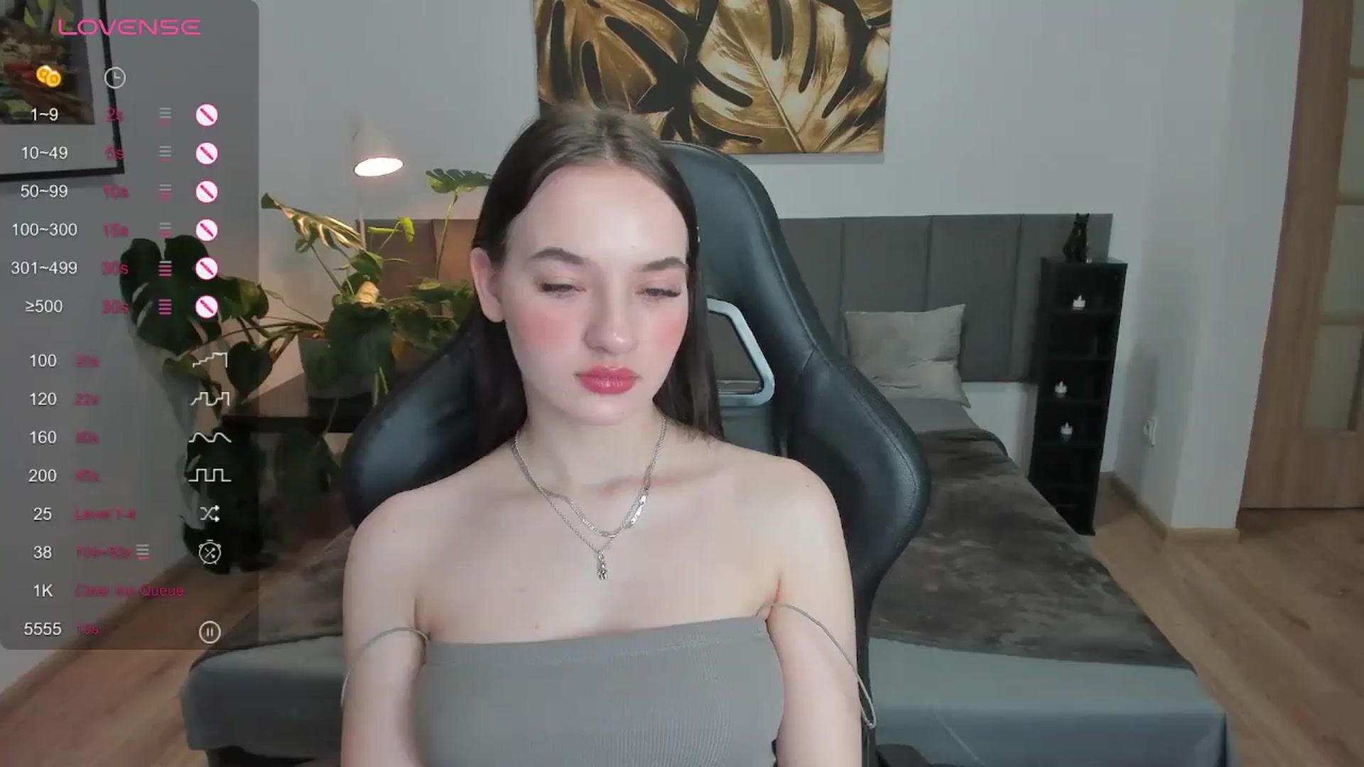 Gallery image thumbnail from Papaya's myfreecams stream on, 12/25/2023, 18:17 image 9 of 20