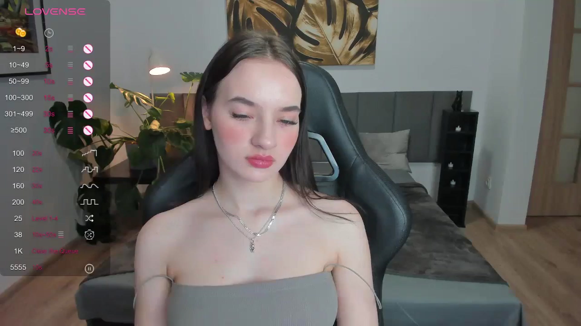 Gallery image thumbnail from Papaya's myfreecams stream on, 12/25/2023, 18:17 image 11 of 20
