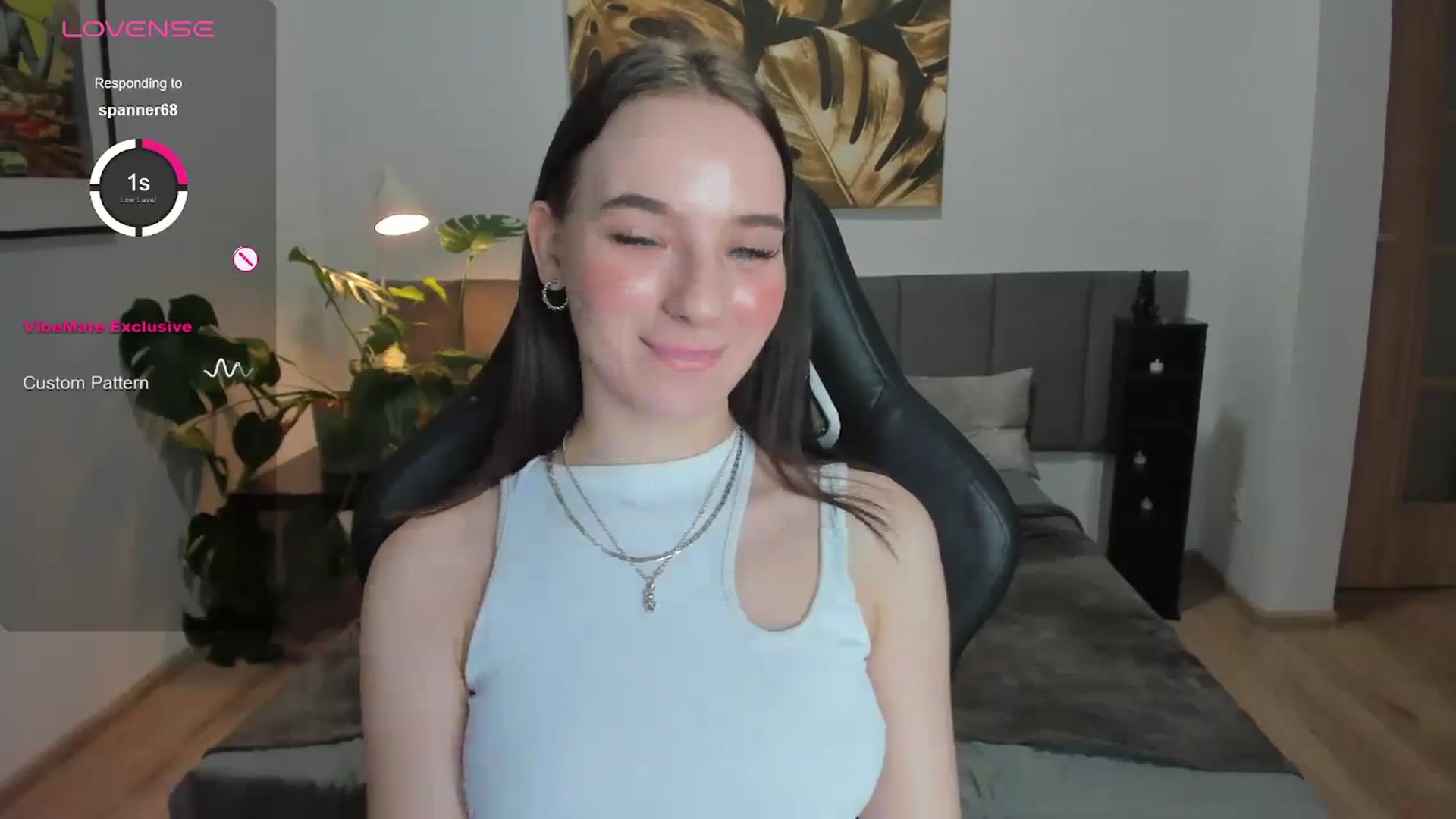 Gallery image thumbnail from Papaya's myfreecams stream on, 12/27/2023, 13:37 image 12 of 20