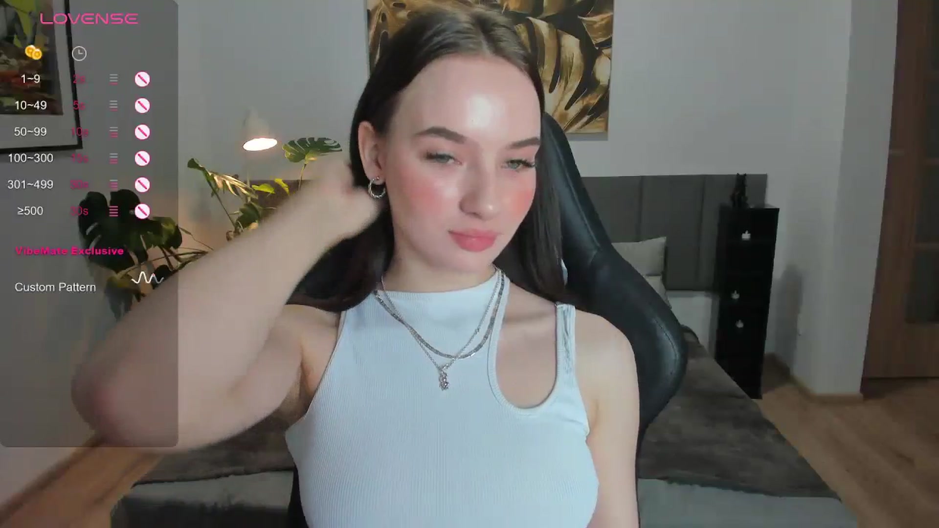 Gallery image thumbnail from Papaya's myfreecams stream on, 12/27/2023, 13:37 image 16 of 20