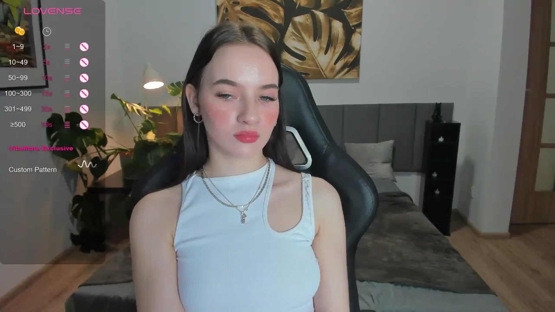 Gallery image thumbnail from Papaya's myfreecams stream on, 12/27/2023, 14:35 image 9 of 20
