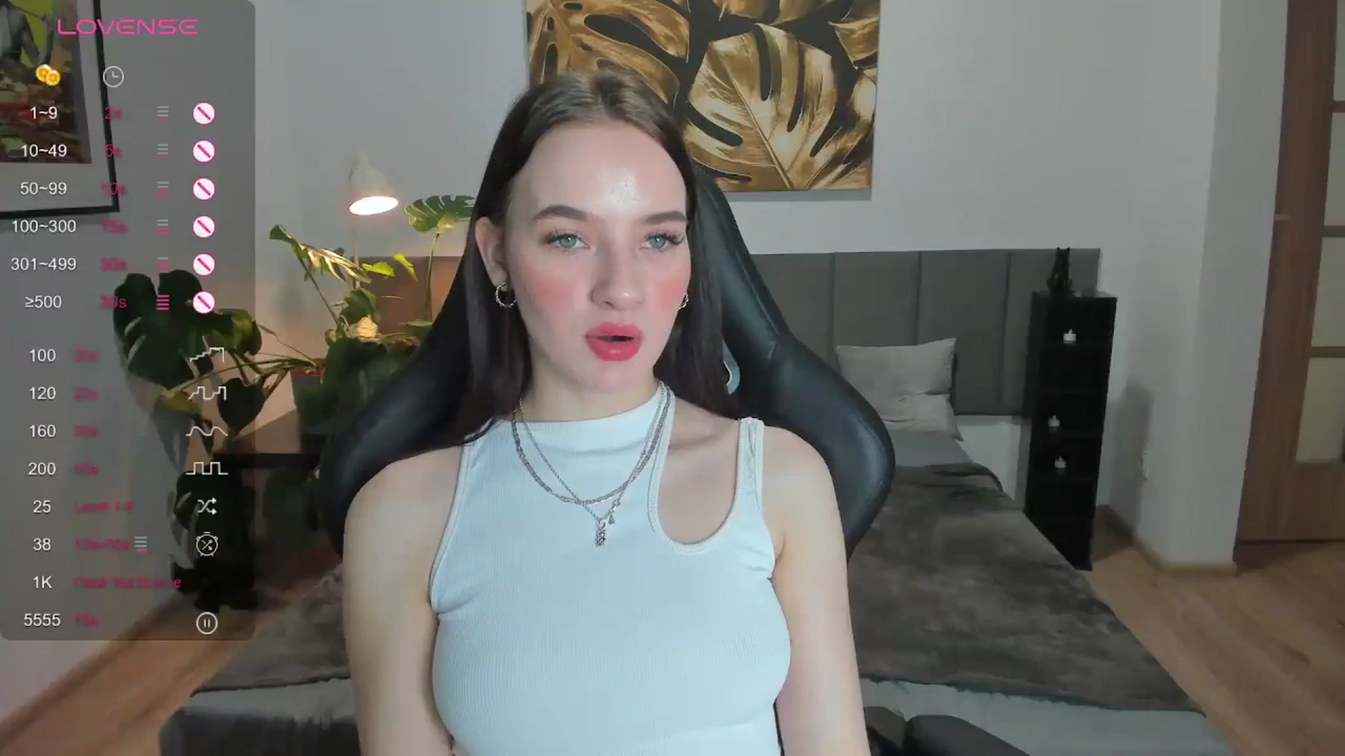 Gallery image thumbnail from Papaya's myfreecams stream on, 12/27/2023, 16:29 image 6 of 20
