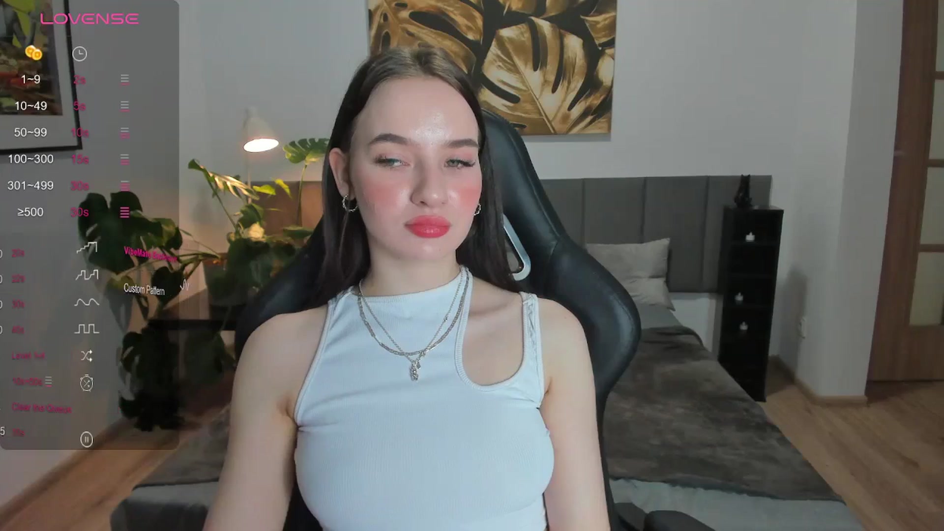 Gallery image thumbnail from Papaya's myfreecams stream on, 12/27/2023, 16:29 image 3 of 20