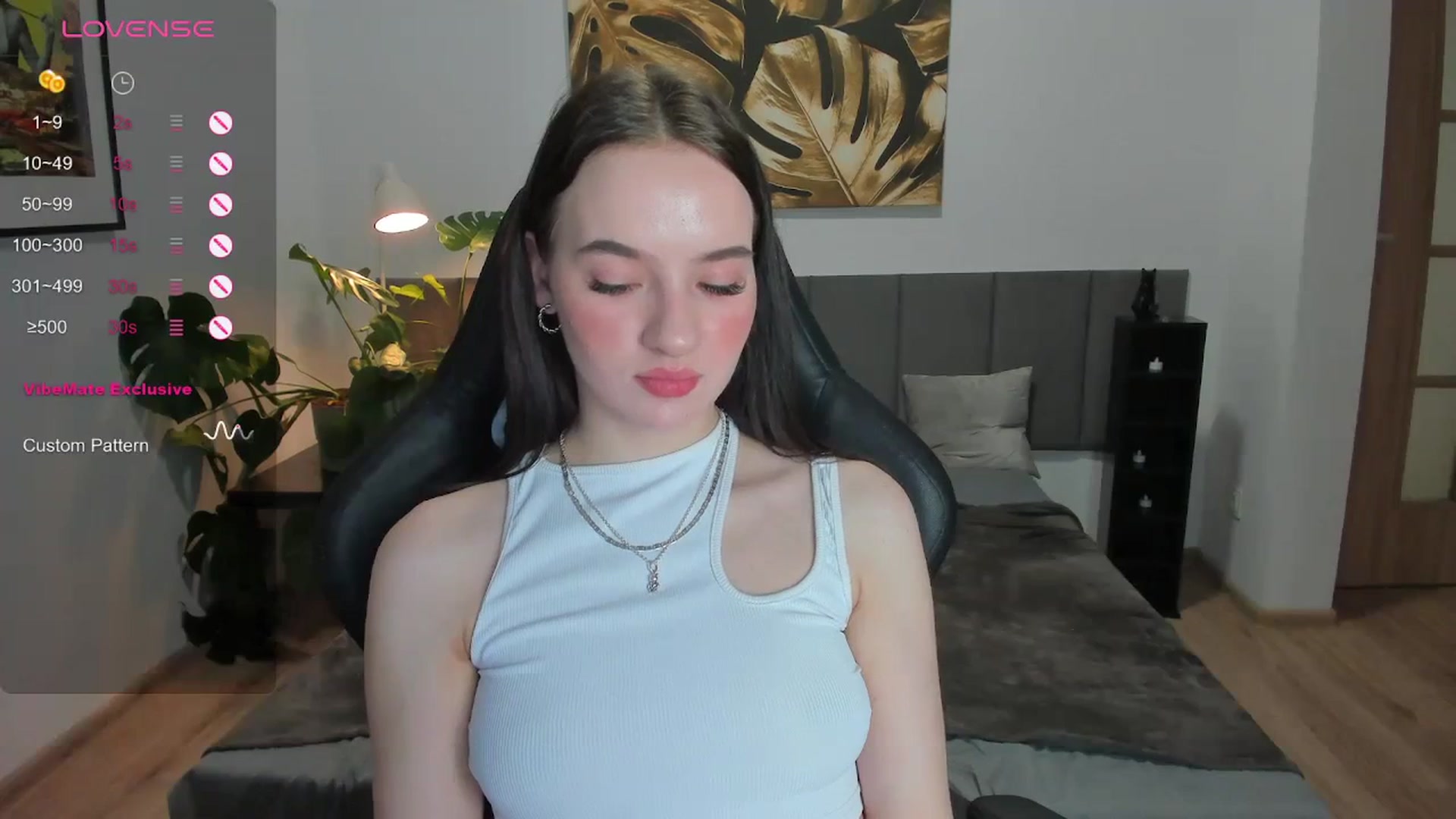 Gallery image thumbnail from Papaya's myfreecams stream on, 12/27/2023, 18:08 image 3 of 20