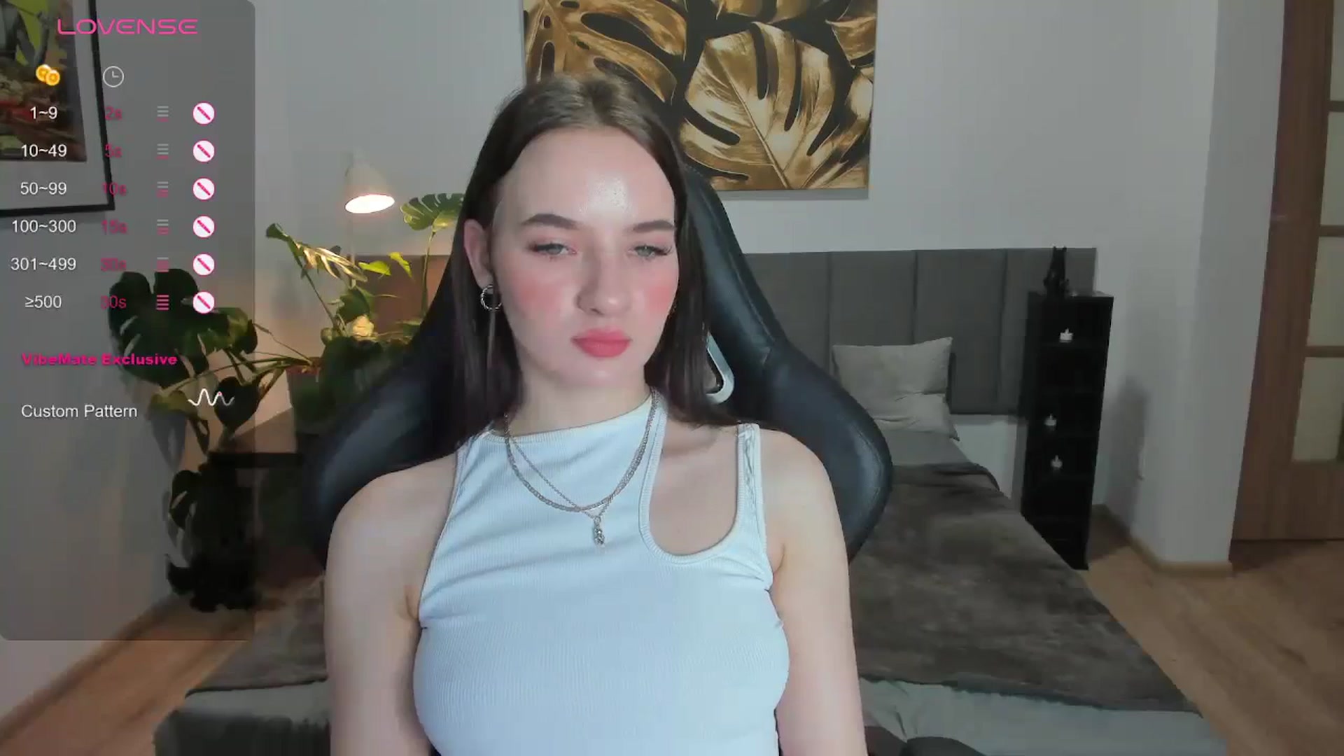 Gallery image thumbnail from Papaya's myfreecams stream on, 12/27/2023, 18:08 image 18 of 20