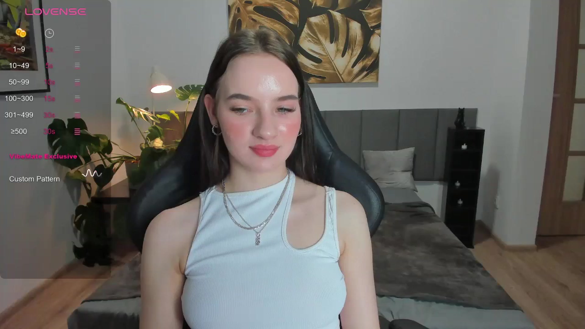 Gallery image thumbnail from Papaya's myfreecams stream on, 12/27/2023, 18:08 image 10 of 20