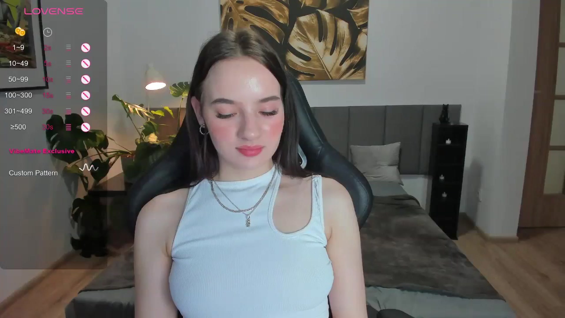 Gallery image thumbnail from Papaya's myfreecams stream on, 12/27/2023, 18:08 image 16 of 20