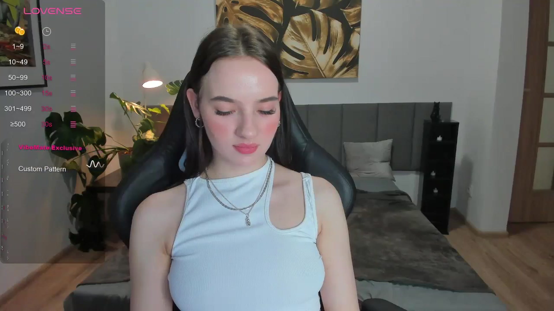 Gallery image thumbnail from Papaya's myfreecams stream on, 12/27/2023, 18:08 image 7 of 20