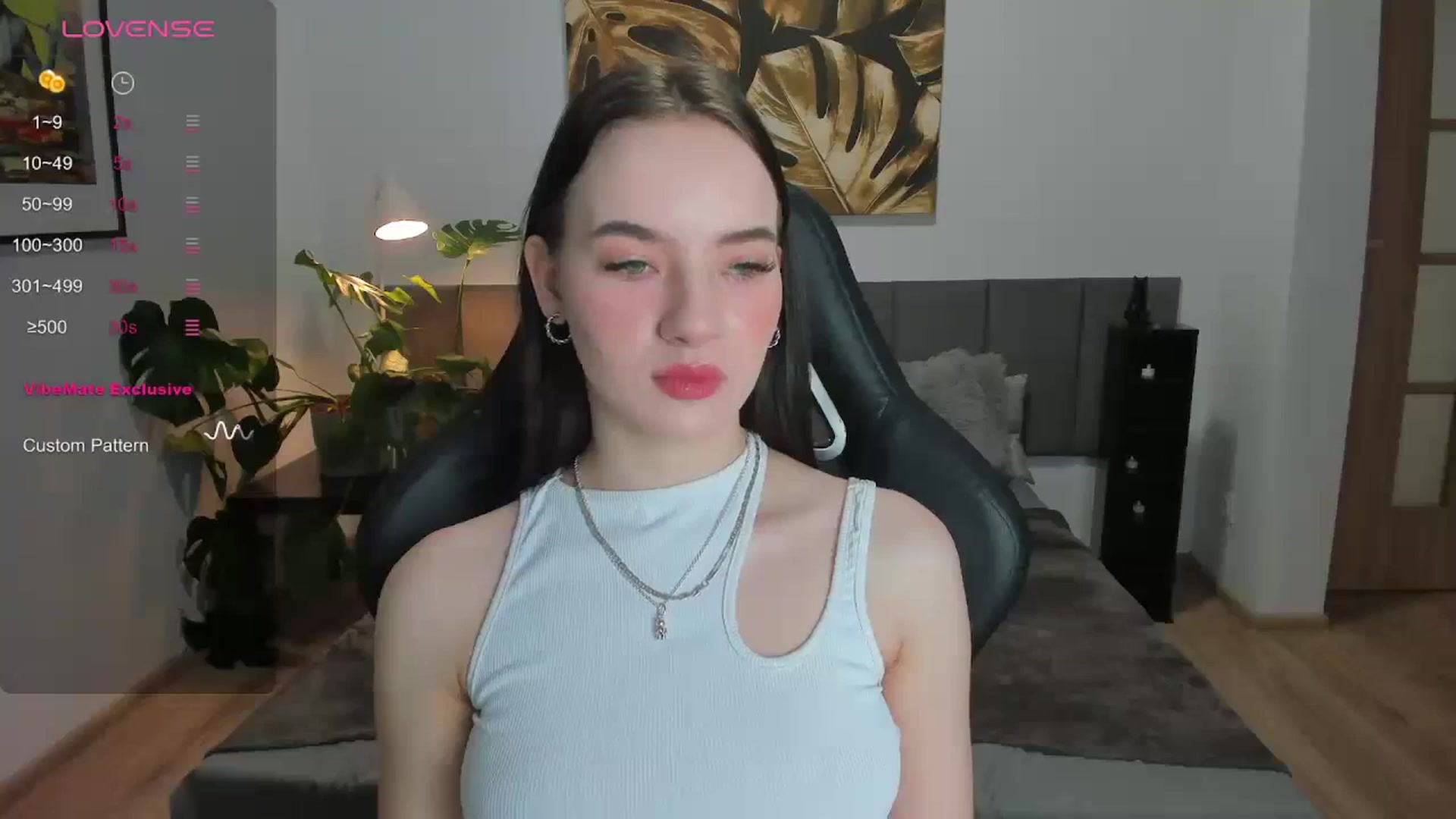 Gallery image thumbnail from Papaya's myfreecams stream on, 12/28/2023, 13:32 image 6 of 20