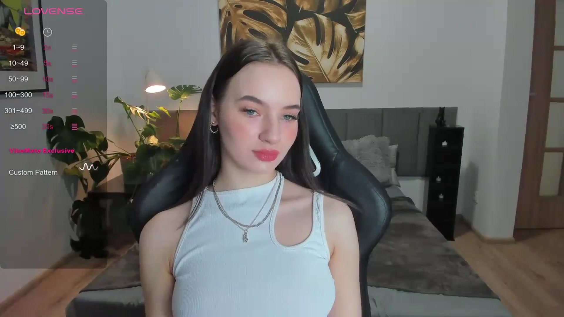 Gallery image thumbnail from Papaya's myfreecams stream on, 12/28/2023, 13:32 image 13 of 20