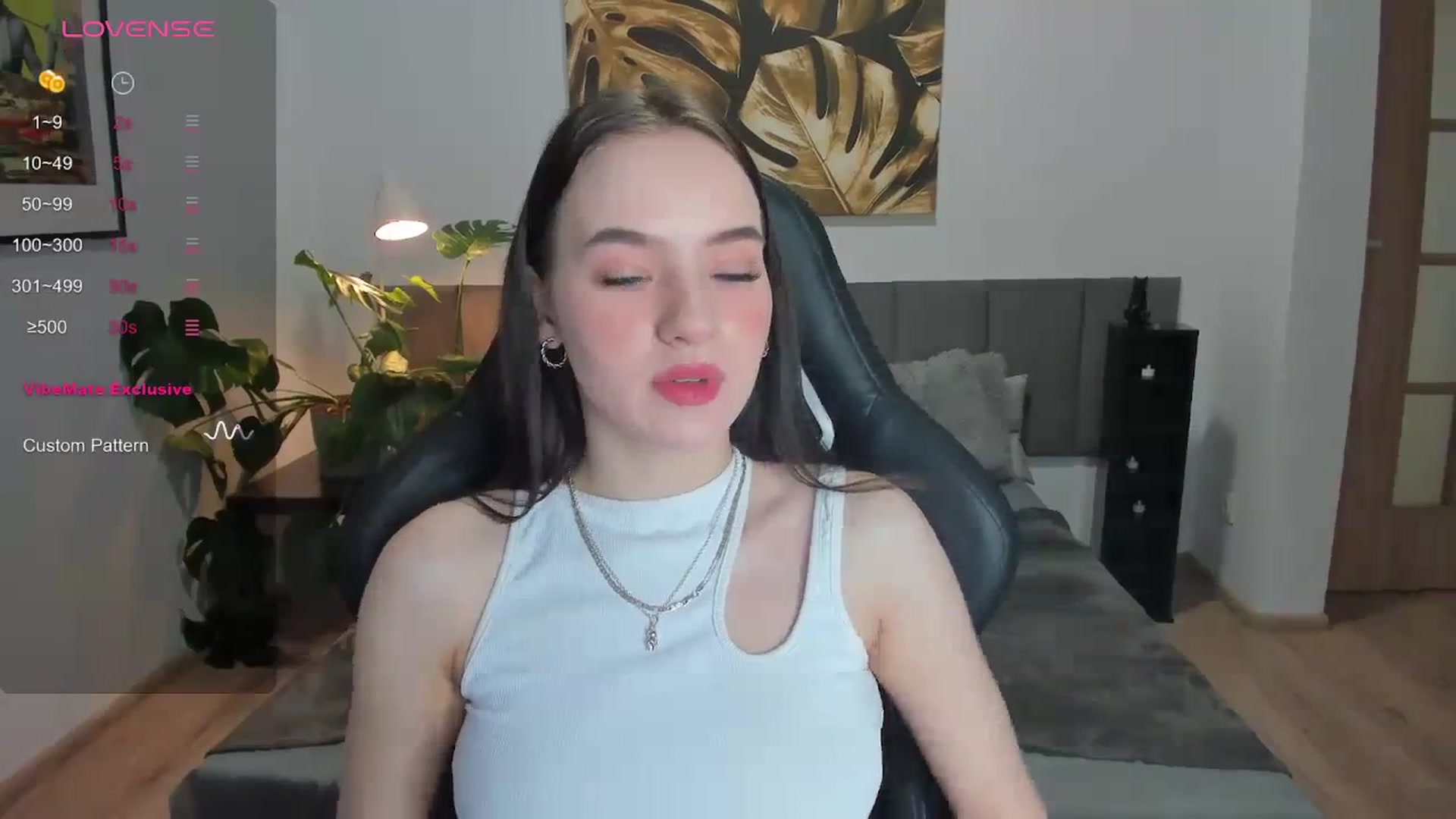 Gallery image thumbnail from Papaya's myfreecams stream on, 12/28/2023, 13:32 image 15 of 20