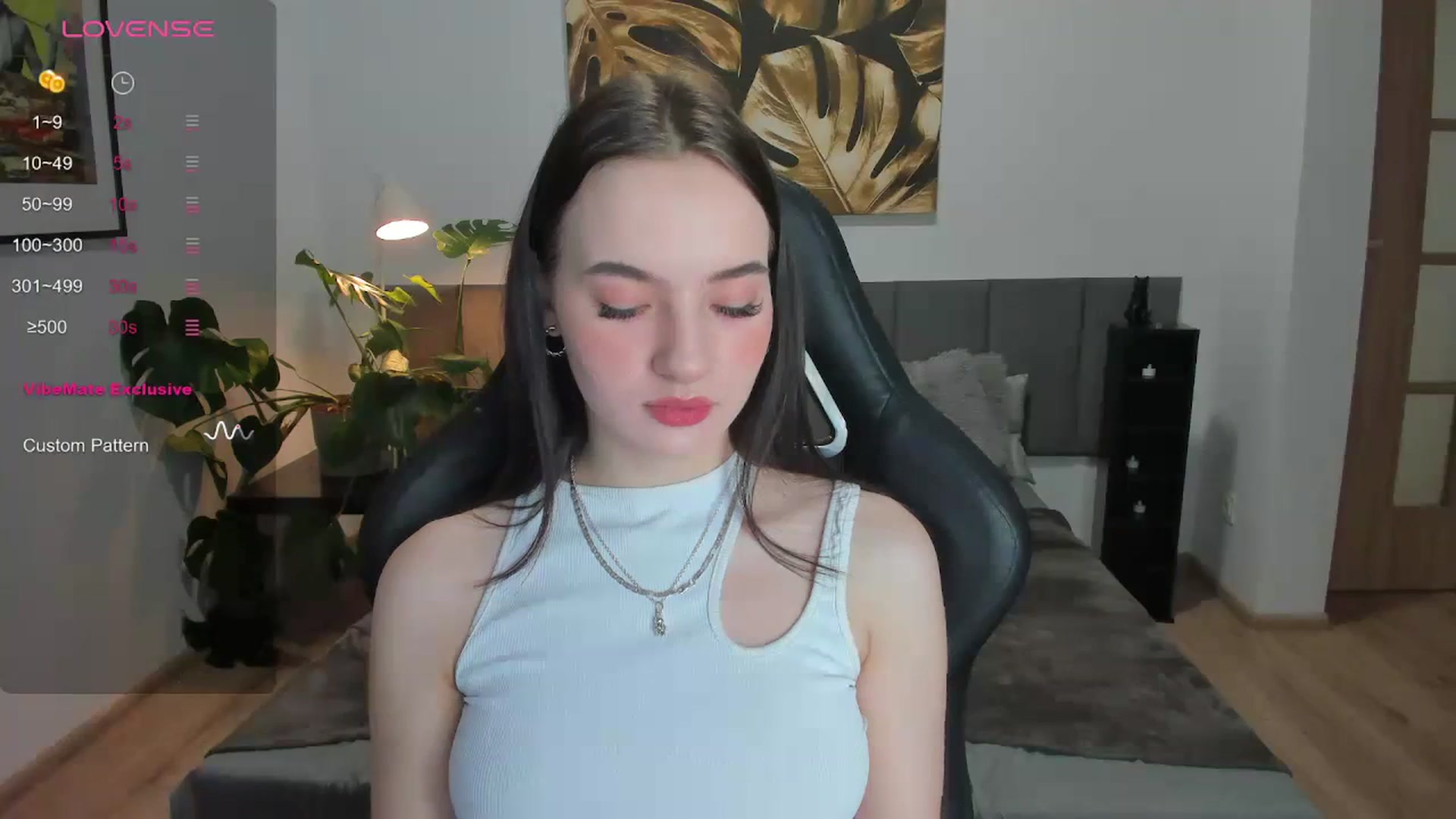 Gallery image thumbnail from Papaya's myfreecams stream on, 12/28/2023, 13:32 image 18 of 20