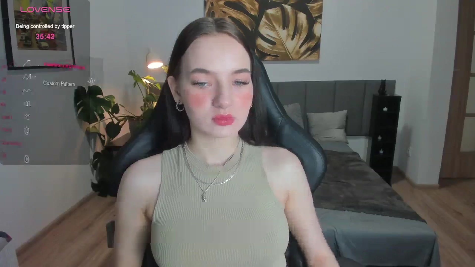 Gallery image thumbnail from Papaya's myfreecams stream on, 12/29/2023, 13:51 image 9 of 20