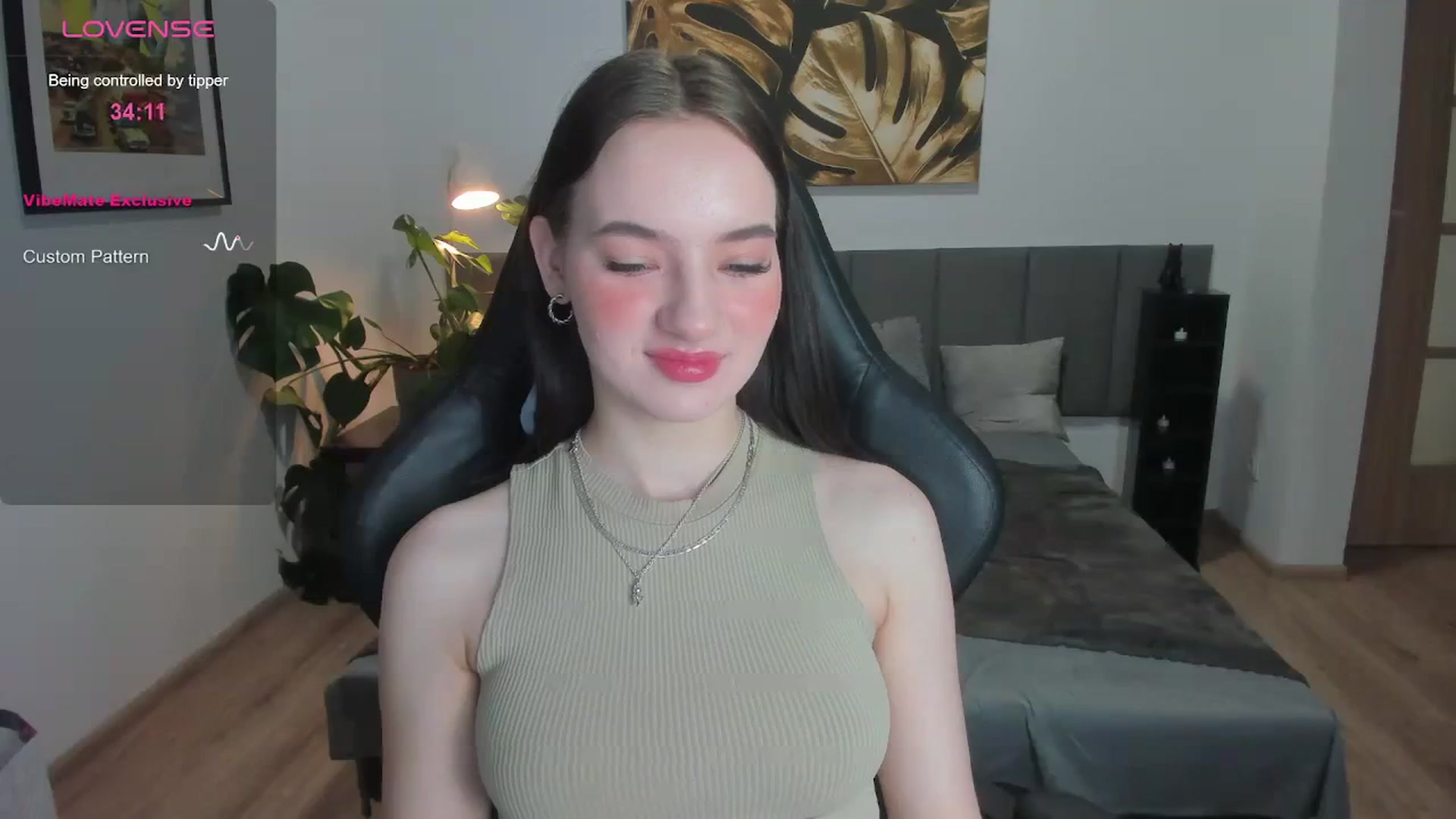 Gallery image thumbnail from Papaya's myfreecams stream on, 12/29/2023, 13:51 image 7 of 20