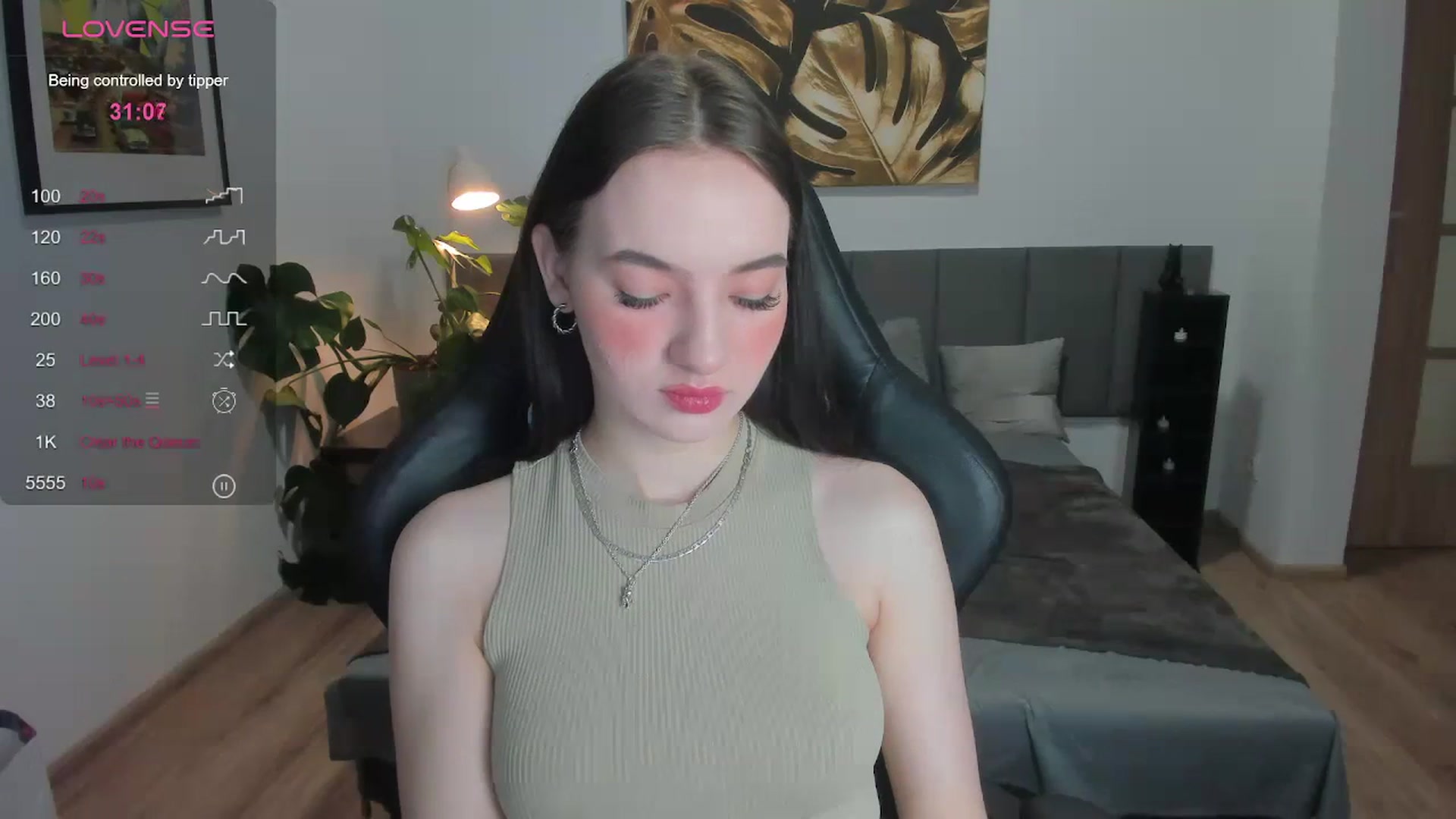 Gallery image thumbnail from Papaya's myfreecams stream on, 12/29/2023, 13:51 image 3 of 20