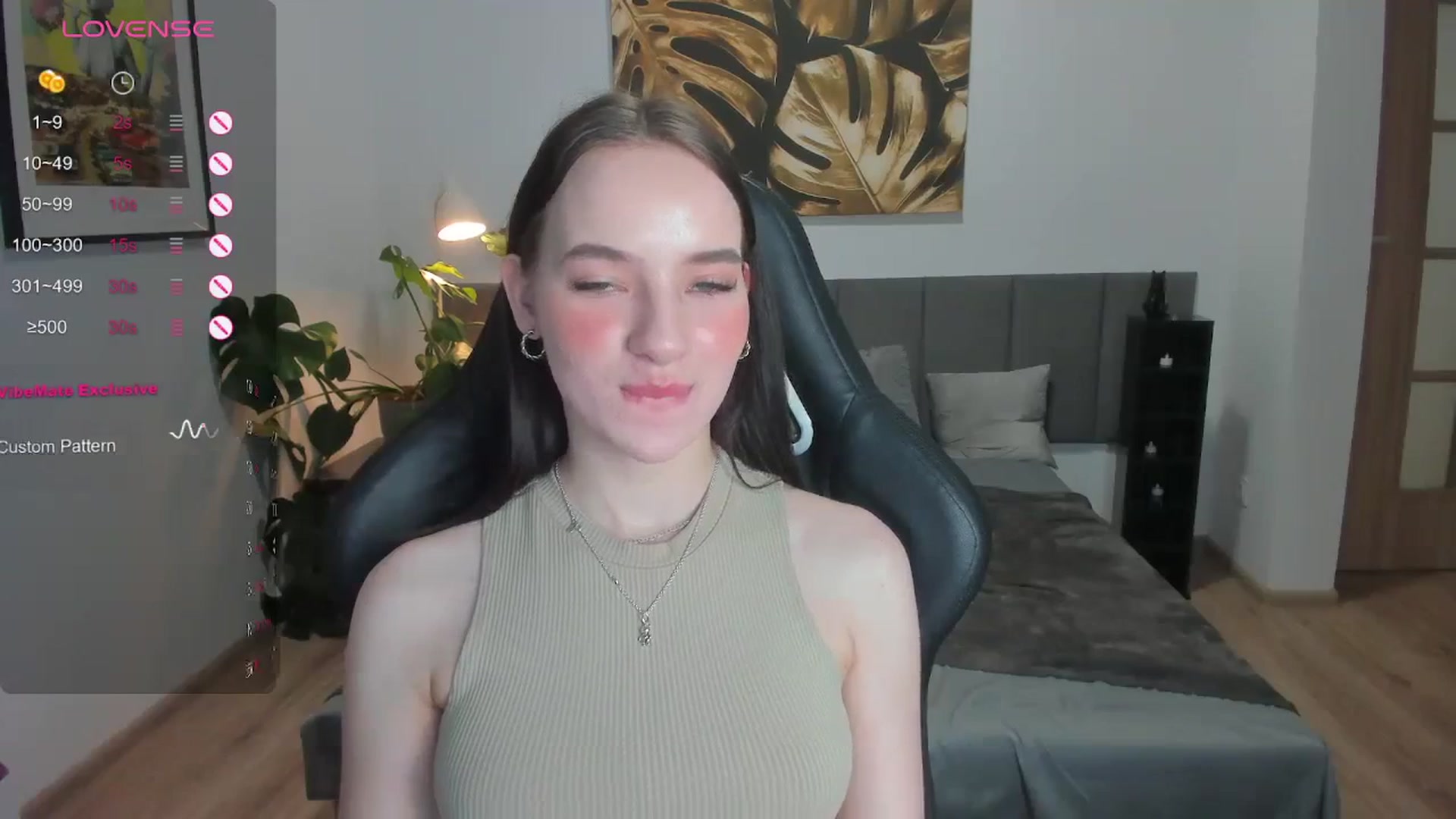 Gallery image thumbnail from Papaya's myfreecams stream on, 12/29/2023, 17:18 image 3 of 20
