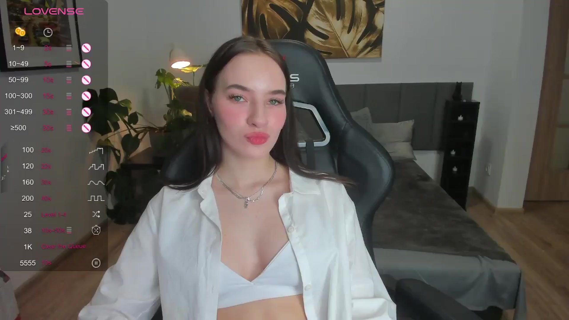 Gallery image thumbnail from Papaya's myfreecams stream on, 01/03/2024, 18:14 image 17 of 20