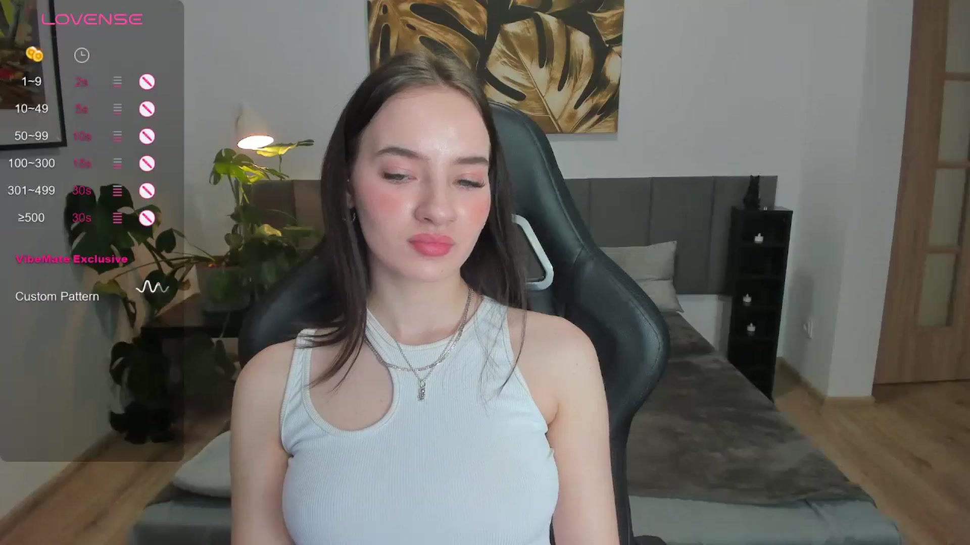 Gallery image thumbnail from Papaya's myfreecams stream on, 01/04/2024, 17:17 image 8 of 20