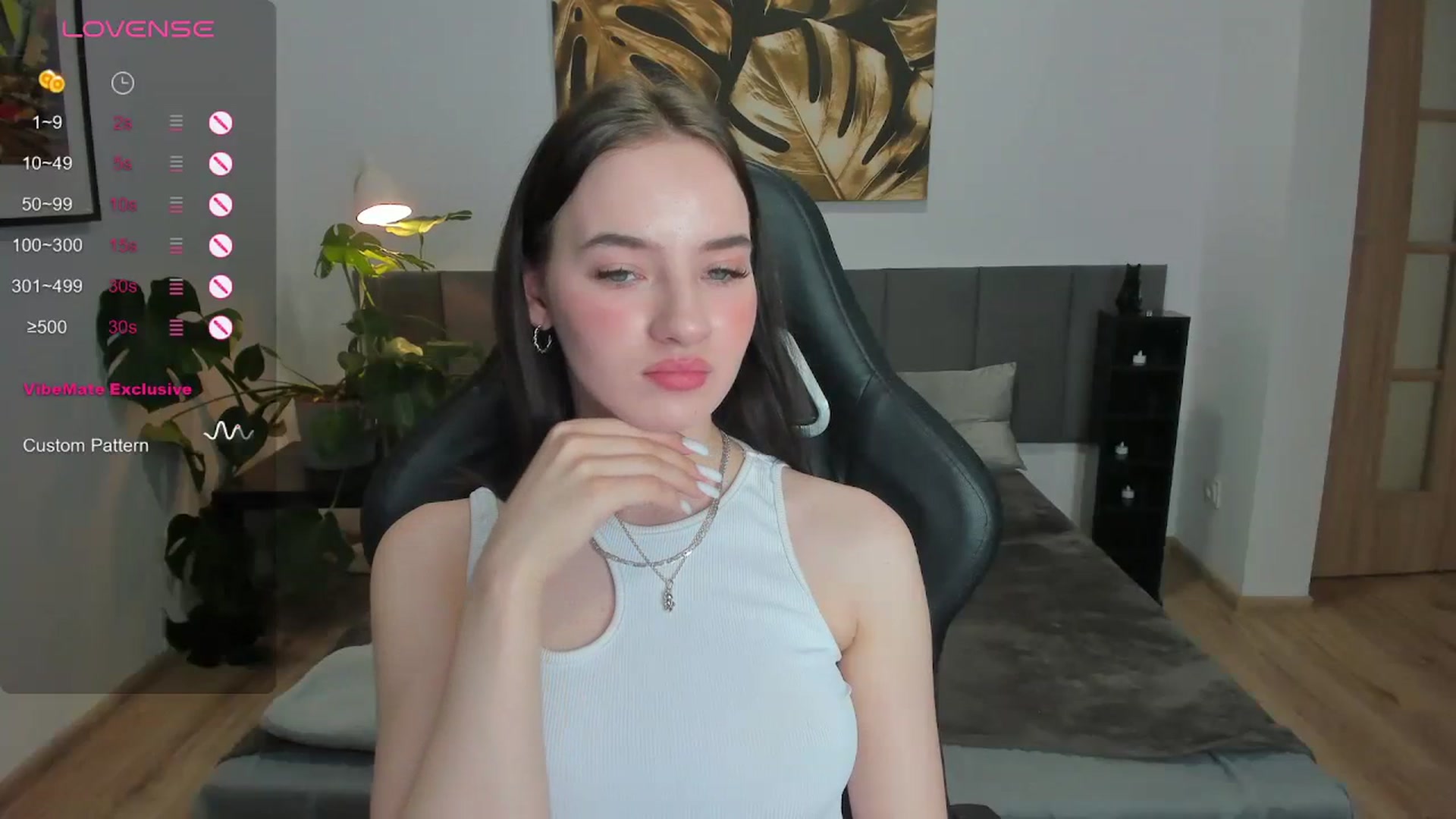 Gallery image thumbnail from Papaya's myfreecams stream on, 01/04/2024, 17:17 image 10 of 20