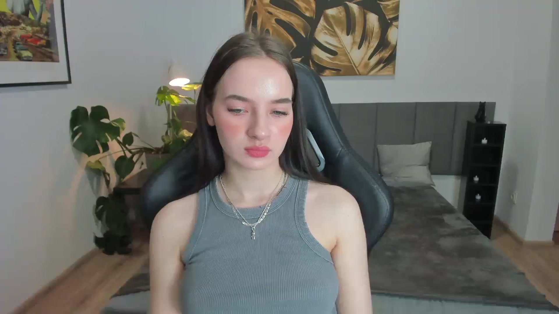 Gallery image thumbnail from Papaya's myfreecams stream on, 01/06/2024, 17:17 image 6 of 20