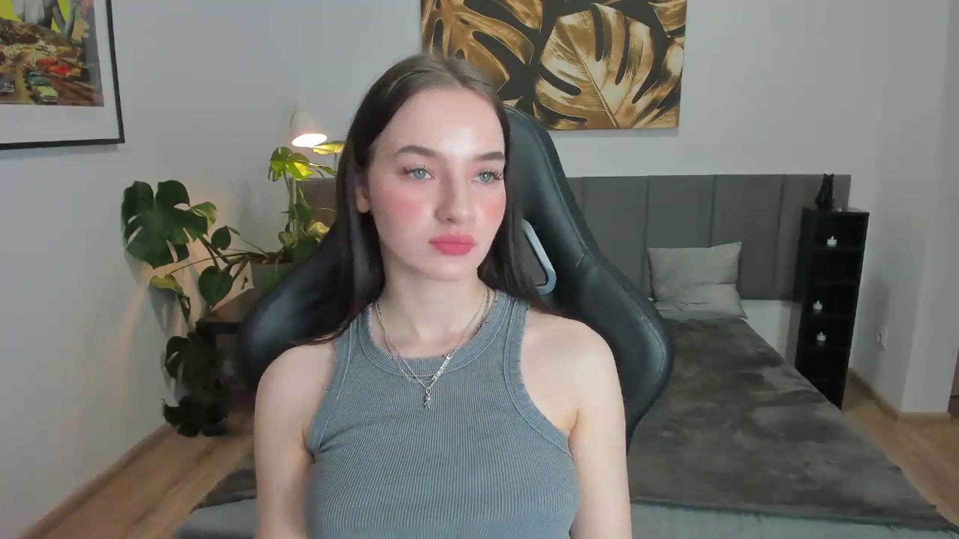 Gallery image thumbnail from Papaya's myfreecams stream on, 01/06/2024, 17:17 image 12 of 20
