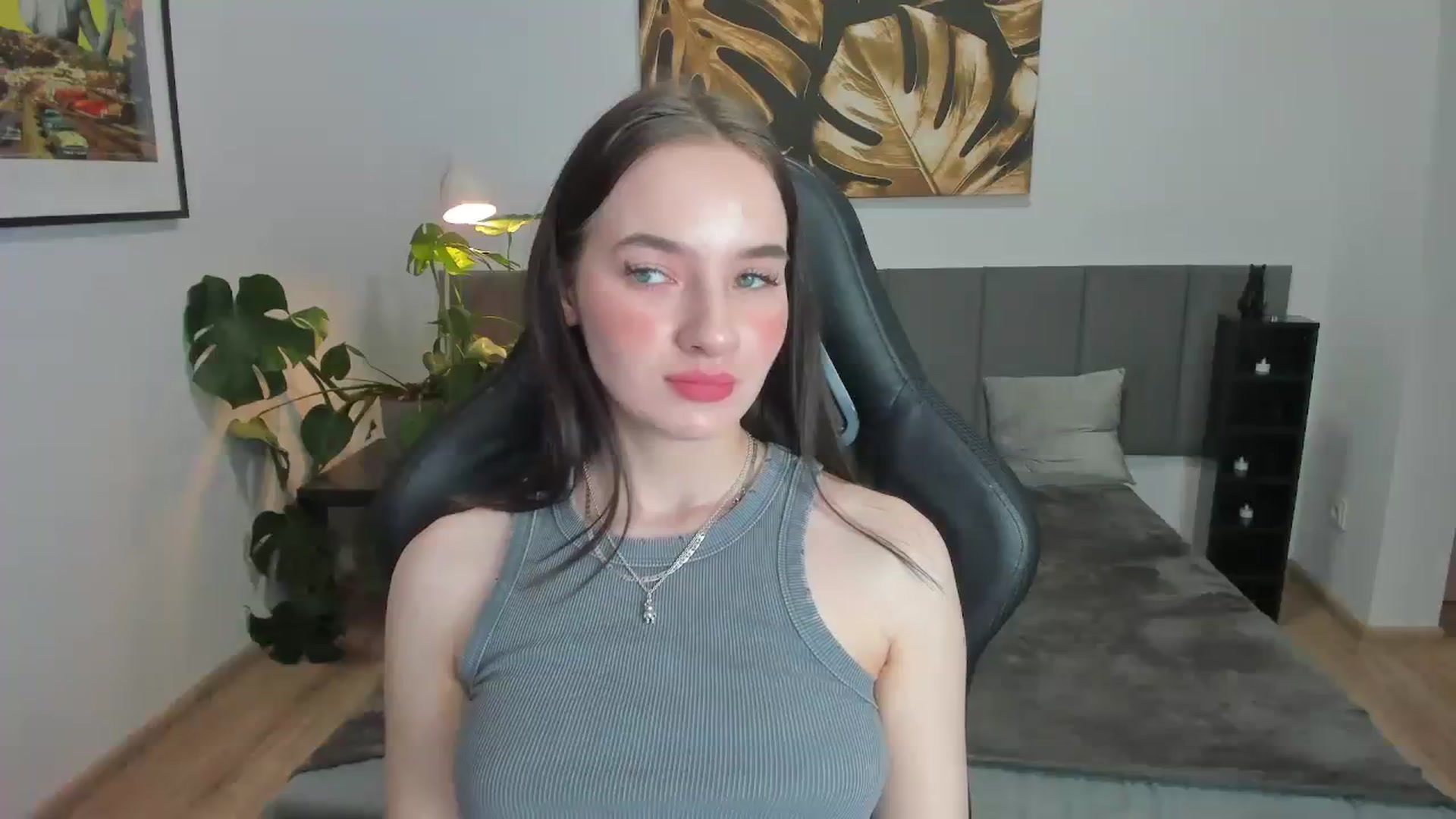 Gallery image thumbnail from Papaya's myfreecams stream on, 01/06/2024, 17:17 image 1 of 20