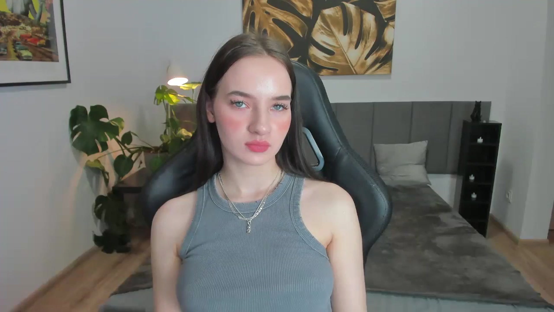 Gallery image thumbnail from Papaya's myfreecams stream on, 01/06/2024, 17:17 image 7 of 20