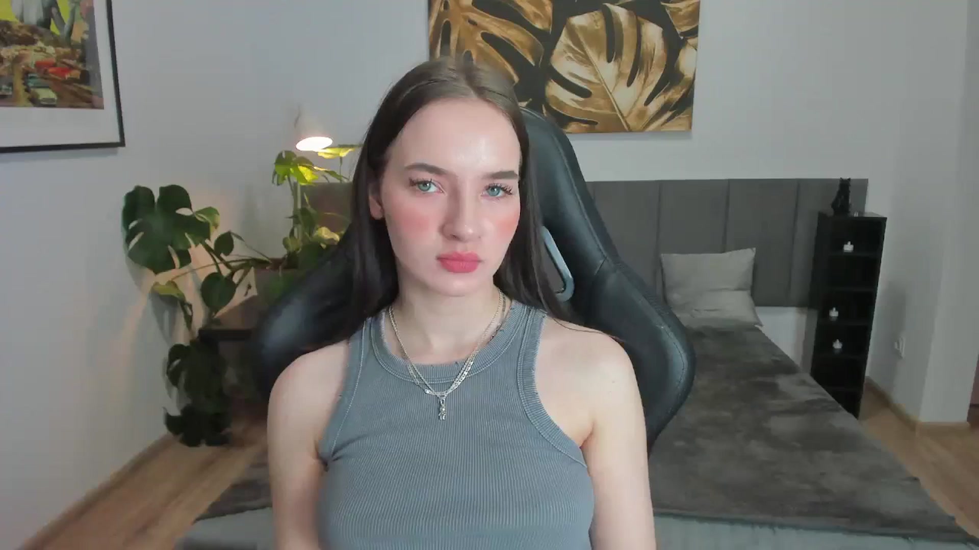 Gallery image thumbnail from Papaya's myfreecams stream on, 01/06/2024, 17:17 image 8 of 20