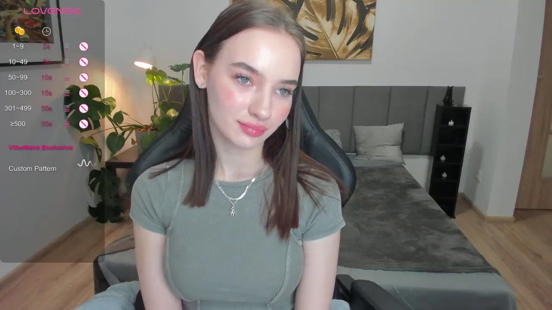 Gallery image thumbnail from Papaya's myfreecams stream on, 01/11/2024, 18:42 image 3 of 20