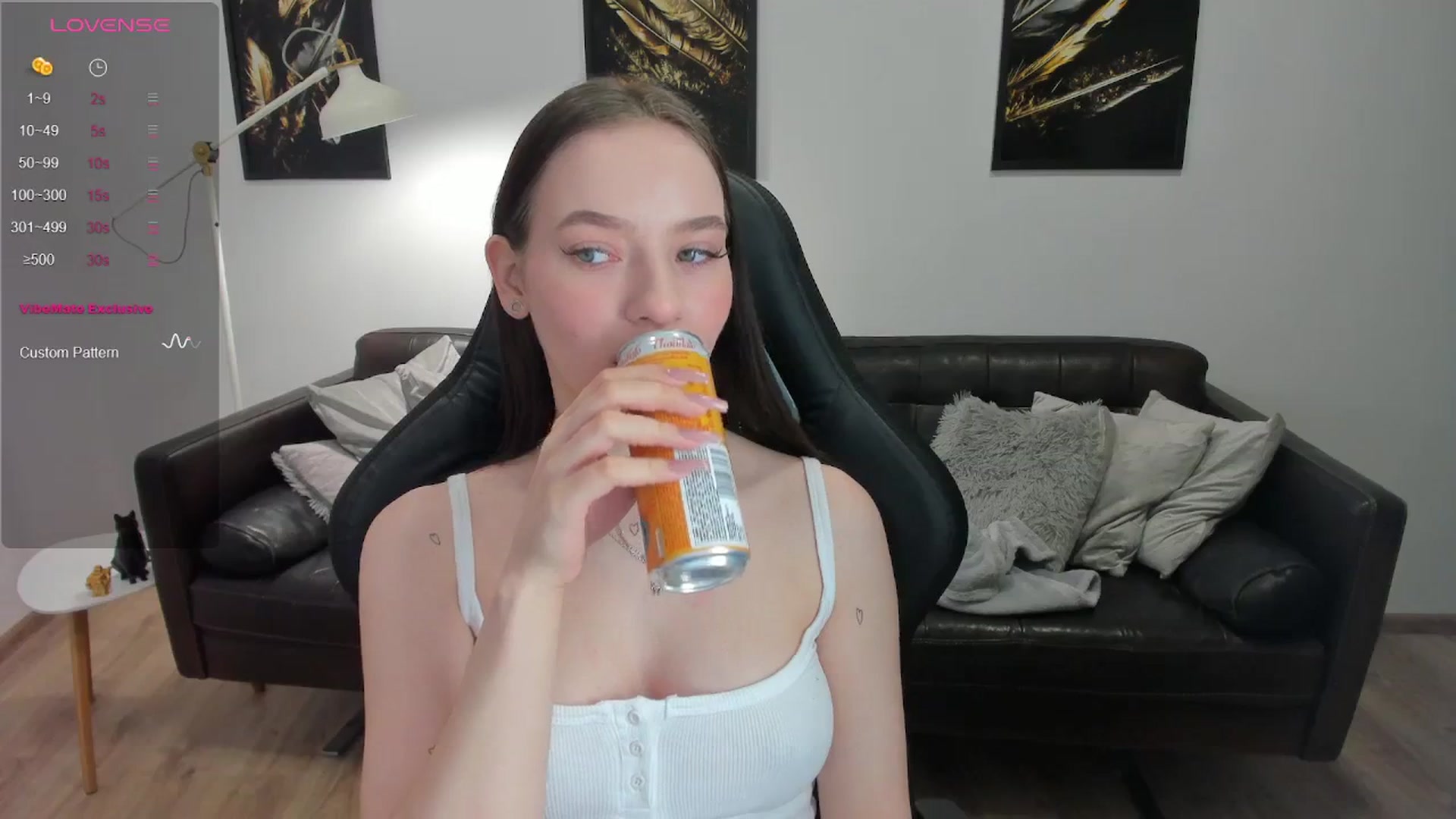 Gallery image thumbnail from Papaya's myfreecams stream on, 02/07/2024, 14:23 image 14 of 20