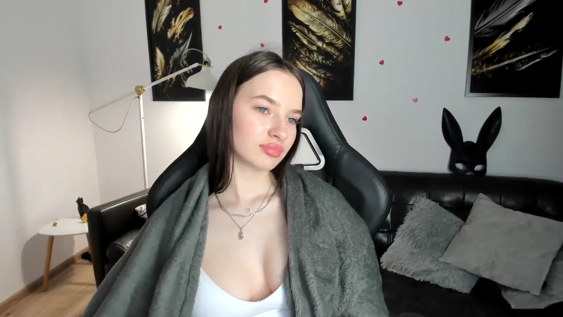Gallery image thumbnail from Papaya's myfreecams stream on, 04/21/2024, 16:32 image 15 of 20