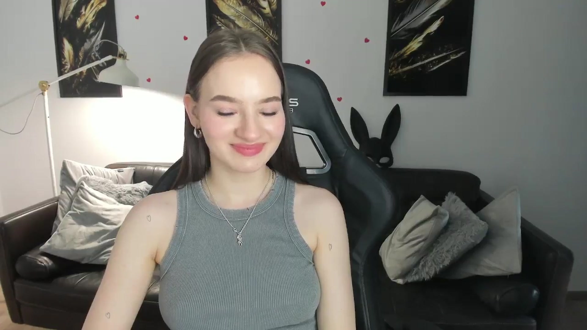 Gallery image thumbnail from Papaya's myfreecams stream on, 05/03/2024, 13:01 image 11 of 20