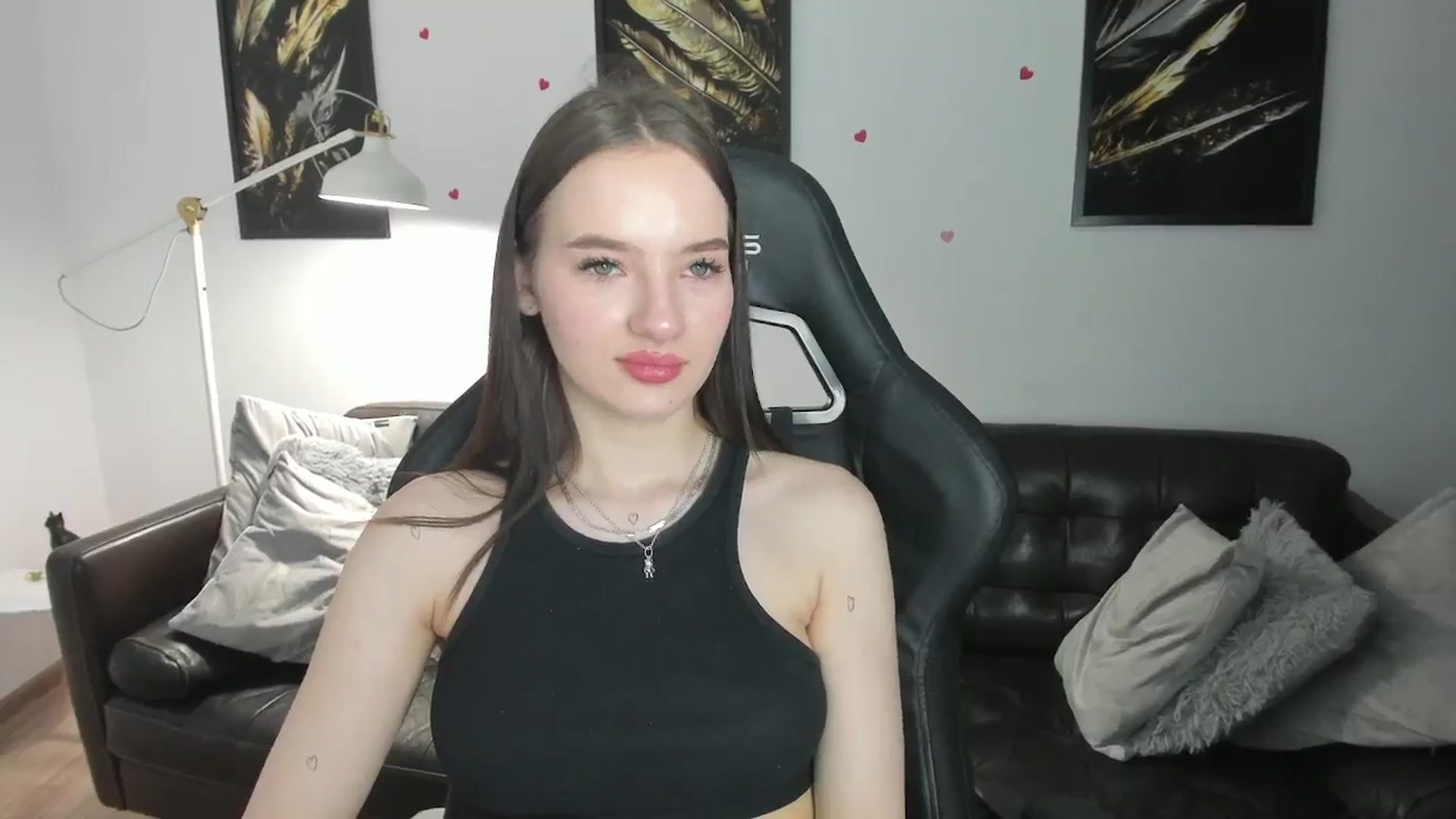 Gallery image thumbnail from Papaya's myfreecams stream on, 05/04/2024, 18:41 image 4 of 20