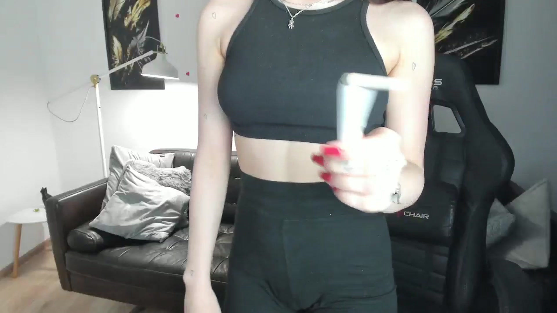 Gallery image thumbnail from Papaya's myfreecams stream on, 05/04/2024, 18:41 image 19 of 20
