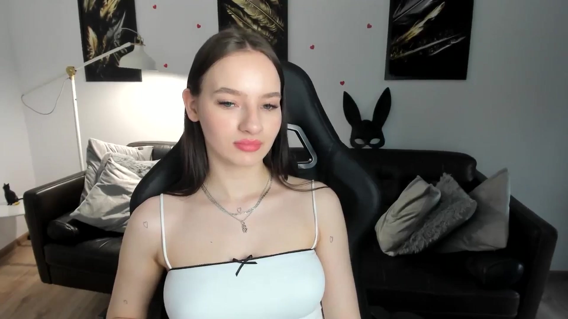 Gallery image thumbnail from Papaya's myfreecams stream on, 05/10/2024, 15:42 image 18 of 20
