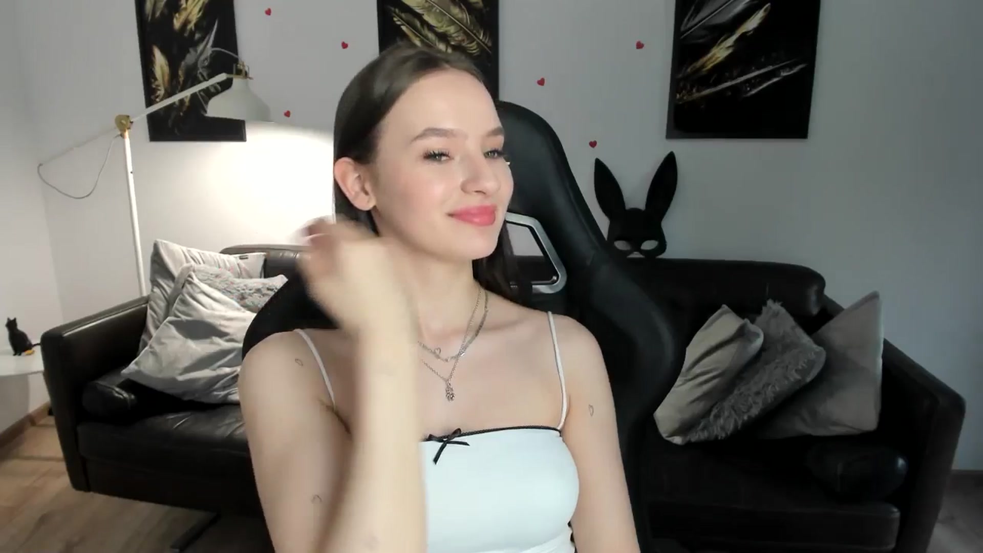 Gallery image thumbnail from Papaya's myfreecams stream on, 05/10/2024, 15:42 image 11 of 20