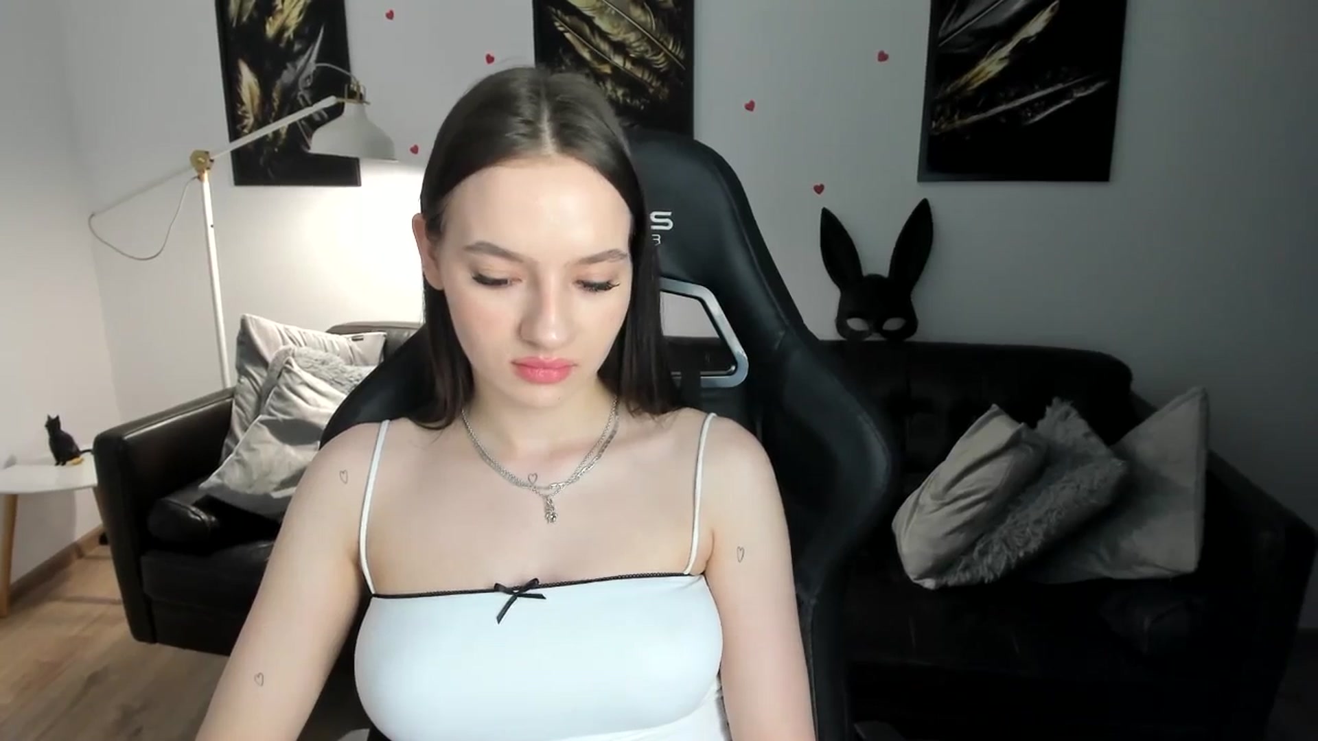 Gallery image thumbnail from Papaya's myfreecams stream on, 05/10/2024, 18:58 image 12 of 20