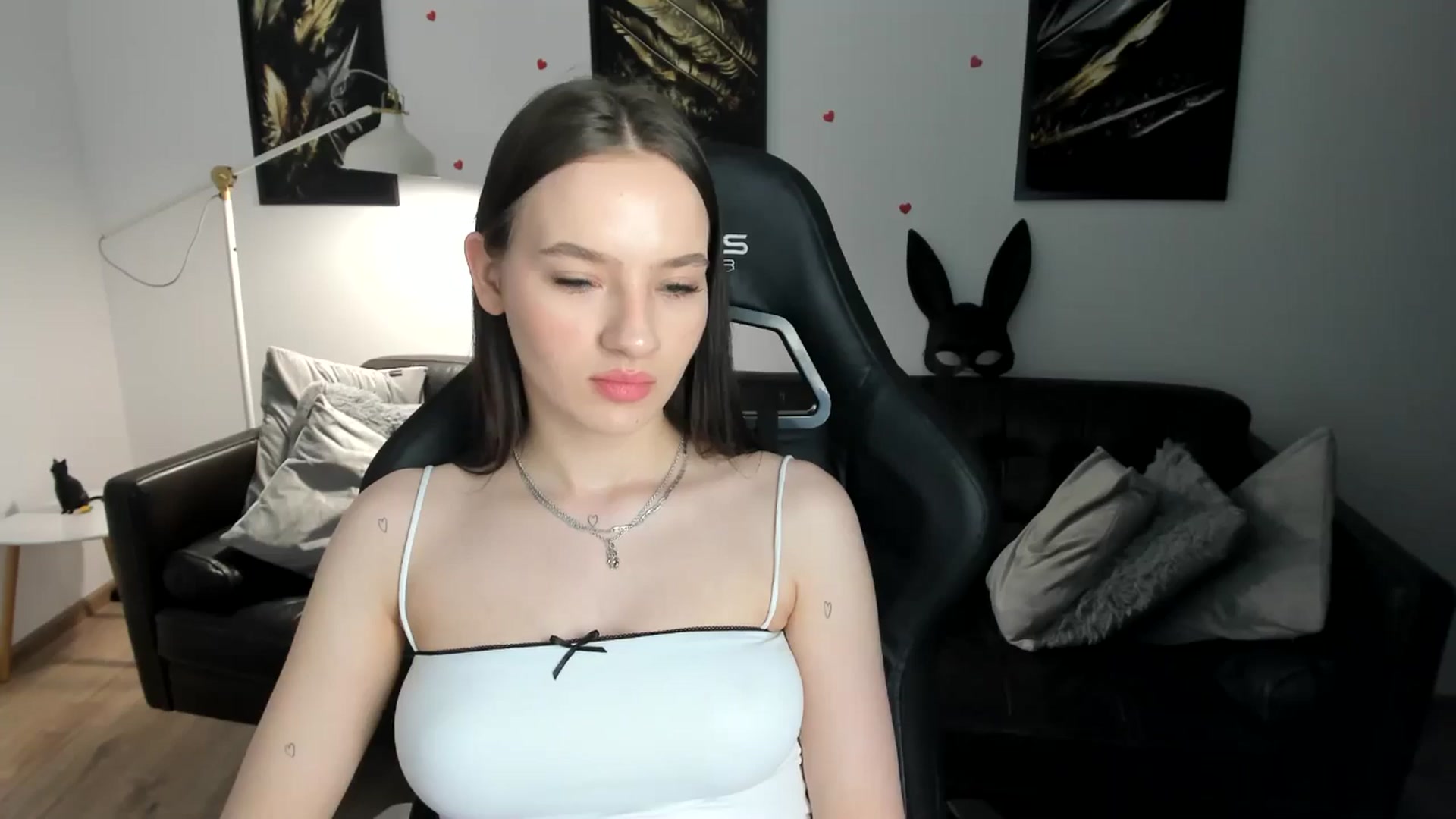 Gallery image thumbnail from Papaya's myfreecams stream on, 05/10/2024, 18:58 image 13 of 20