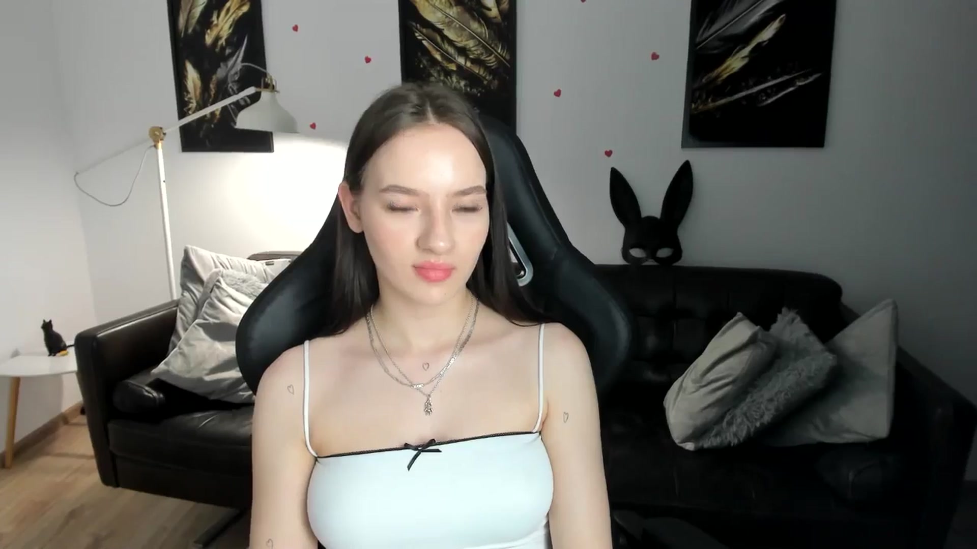 Gallery image thumbnail from Papaya's myfreecams stream on, 05/10/2024, 19:52 image 16 of 20